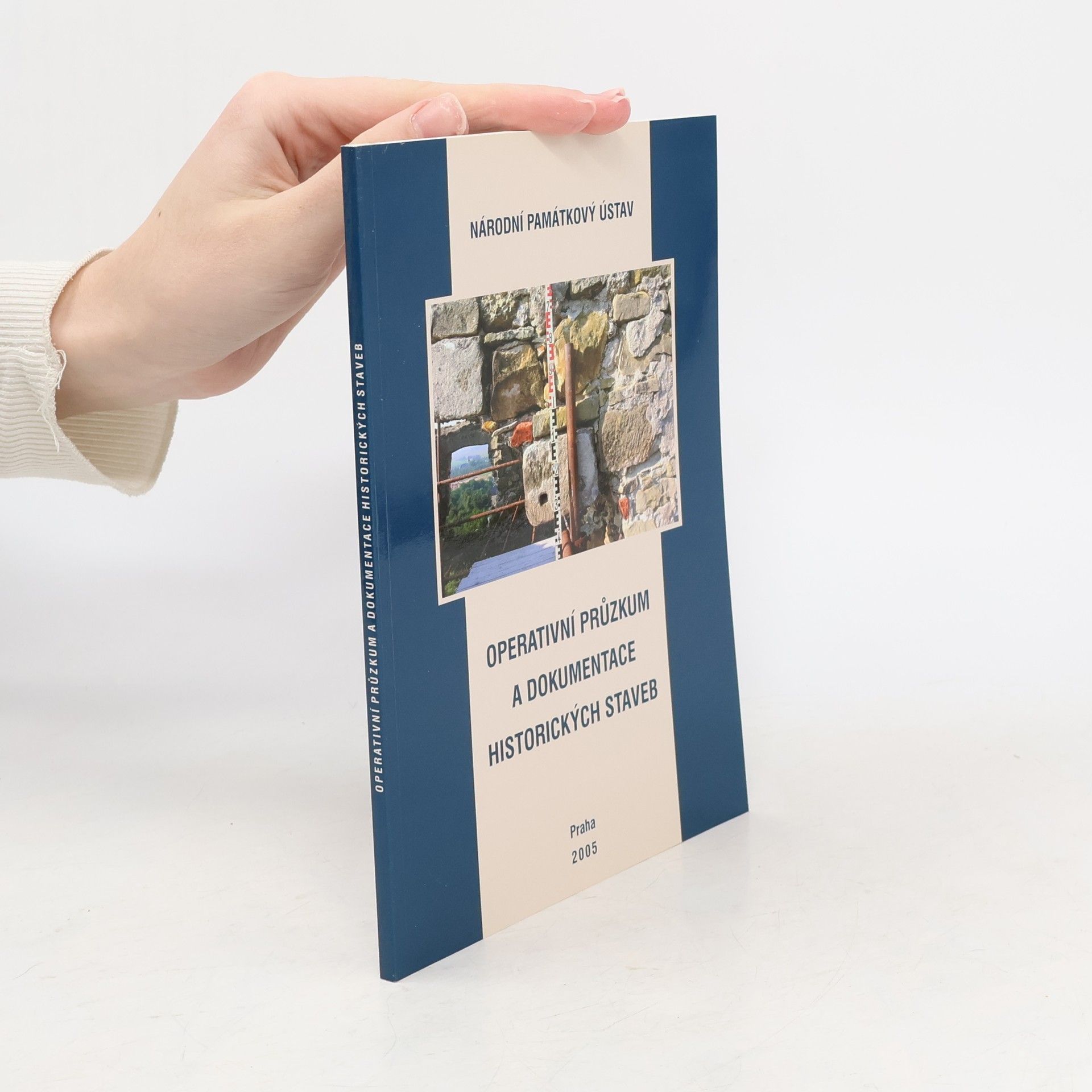Operativní průzkum a dokumentace historických staveb