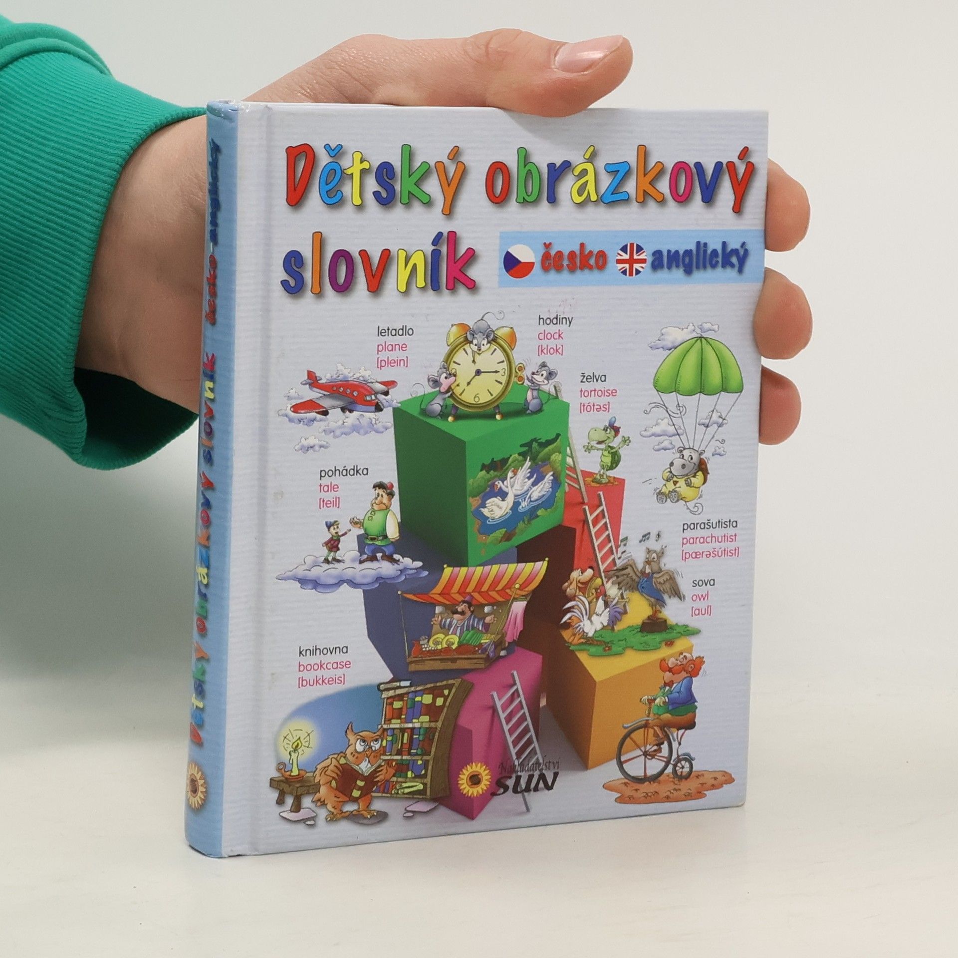 Eduardo Trujillo Dětský obrázkový slovník : slovník česko-anglický