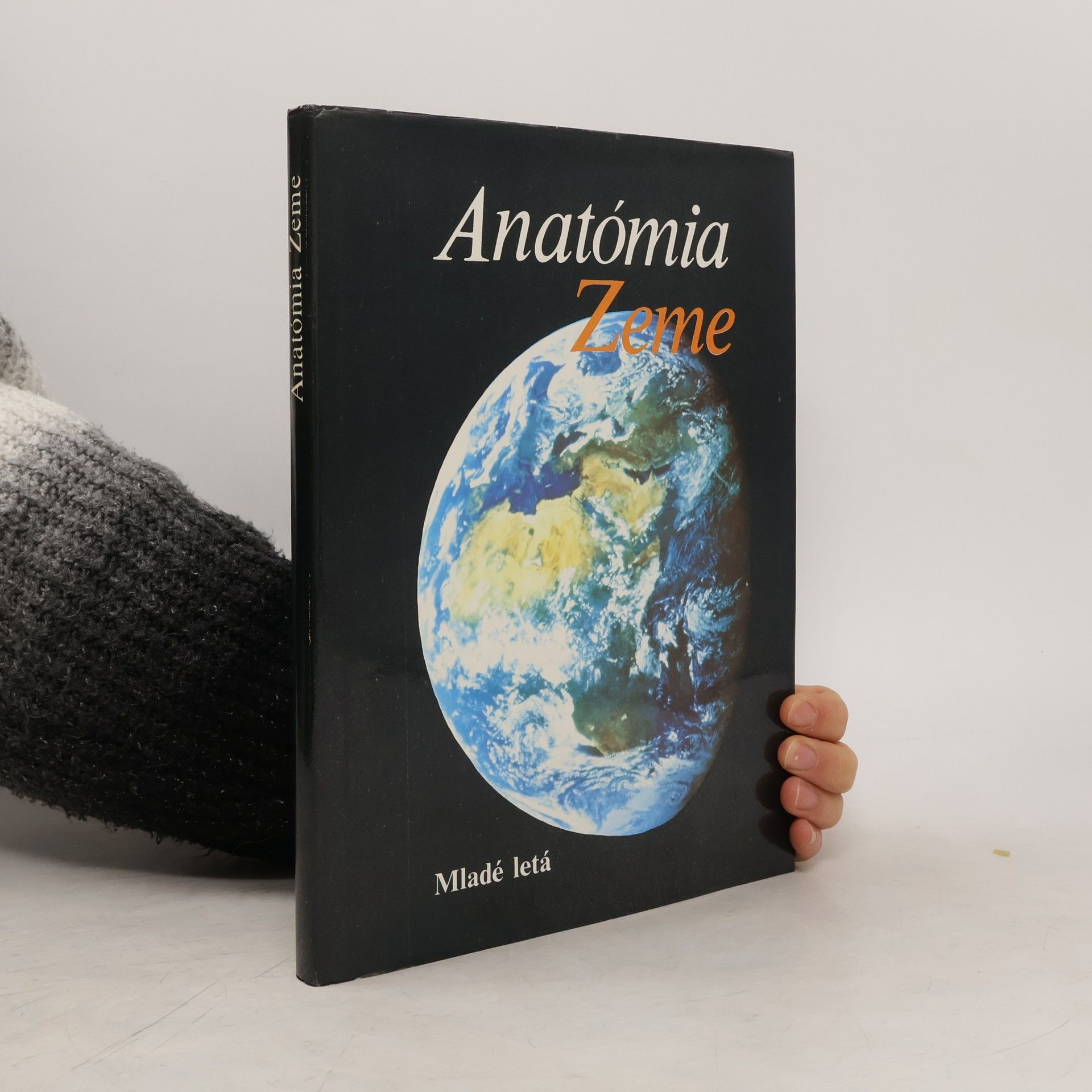 Marta Hajčíková Anatómia Zeme