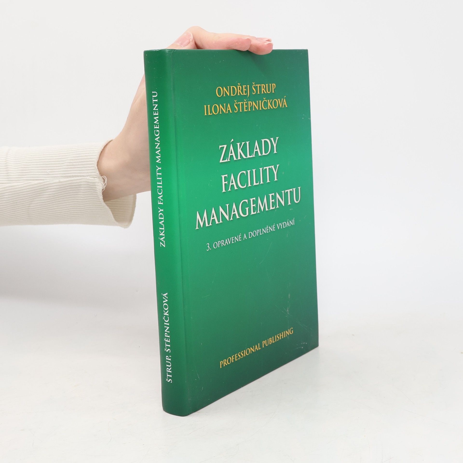 Vlastimil K. Vyskočil Základy facility managementu