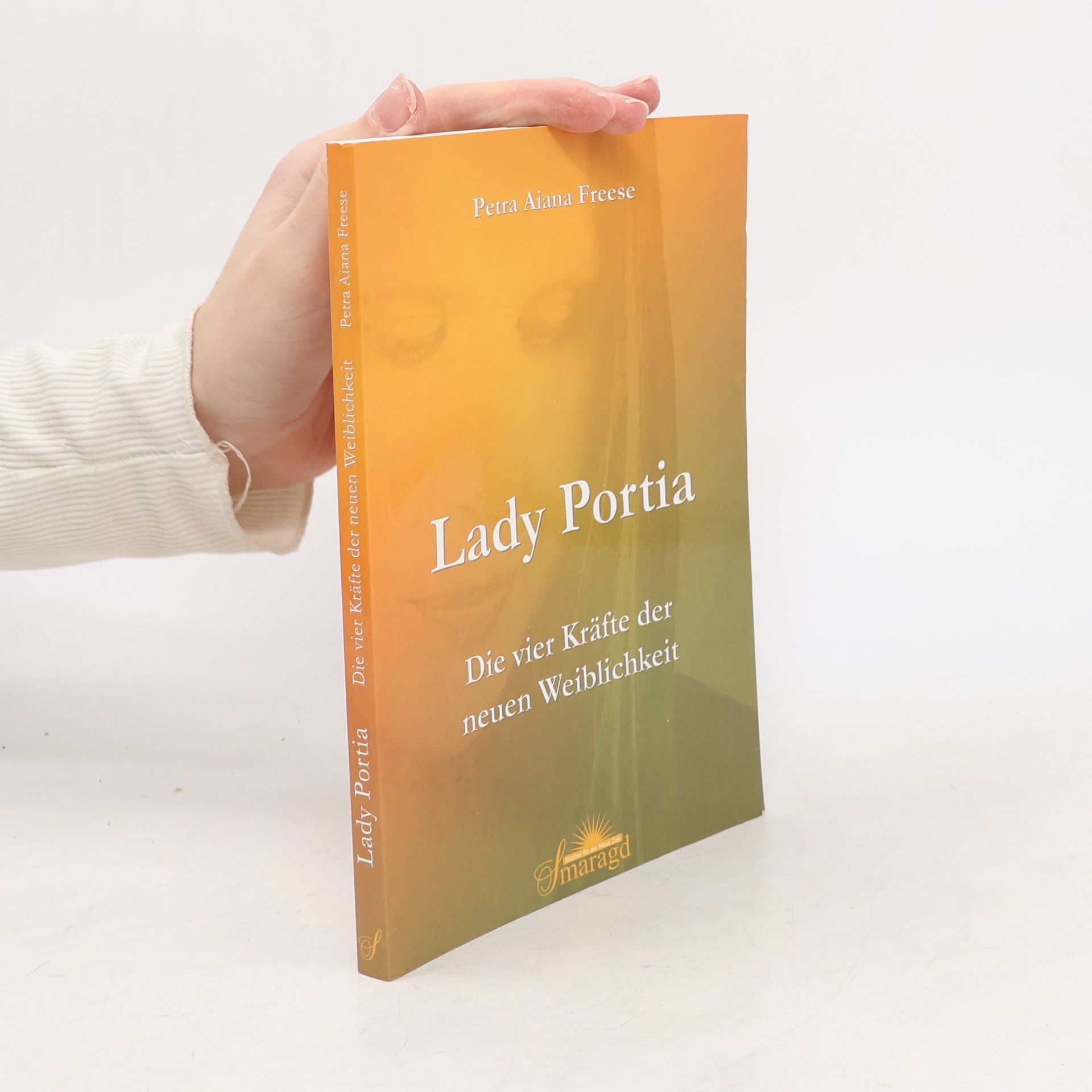 Petra Aiana Freese Lady Portia