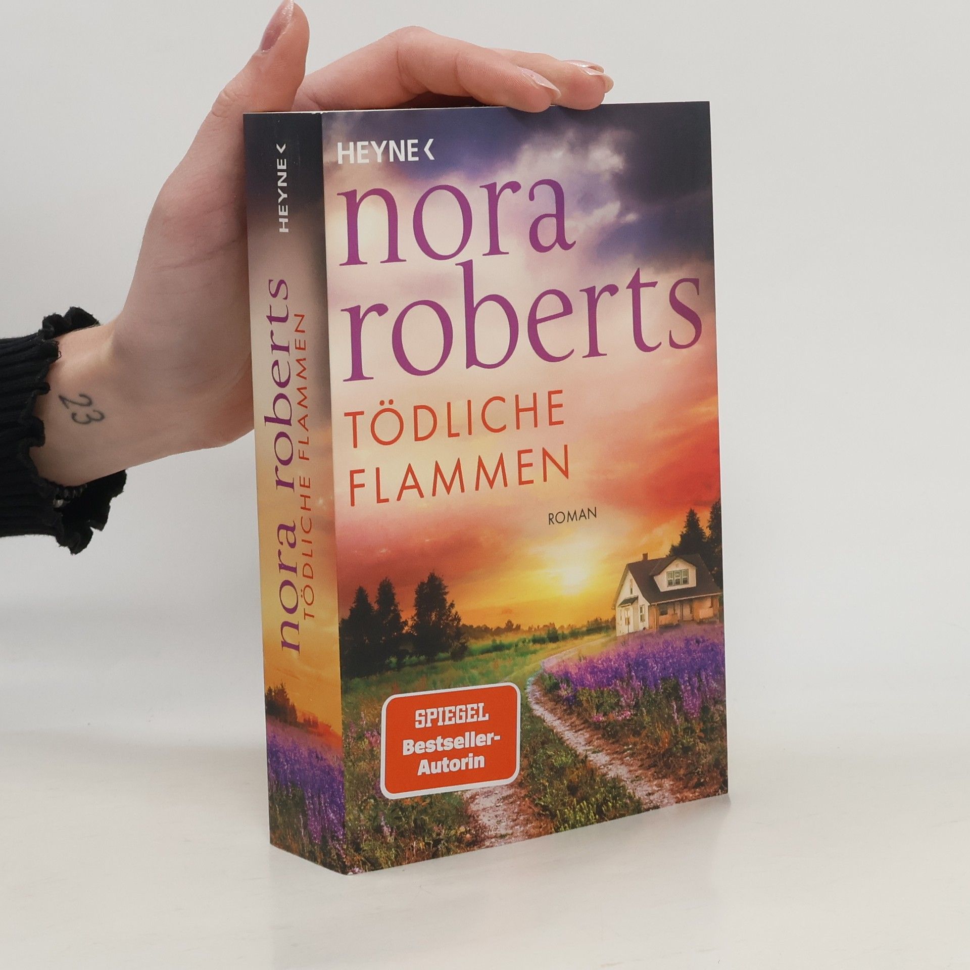 Nora Roberts Tödliche Flammen