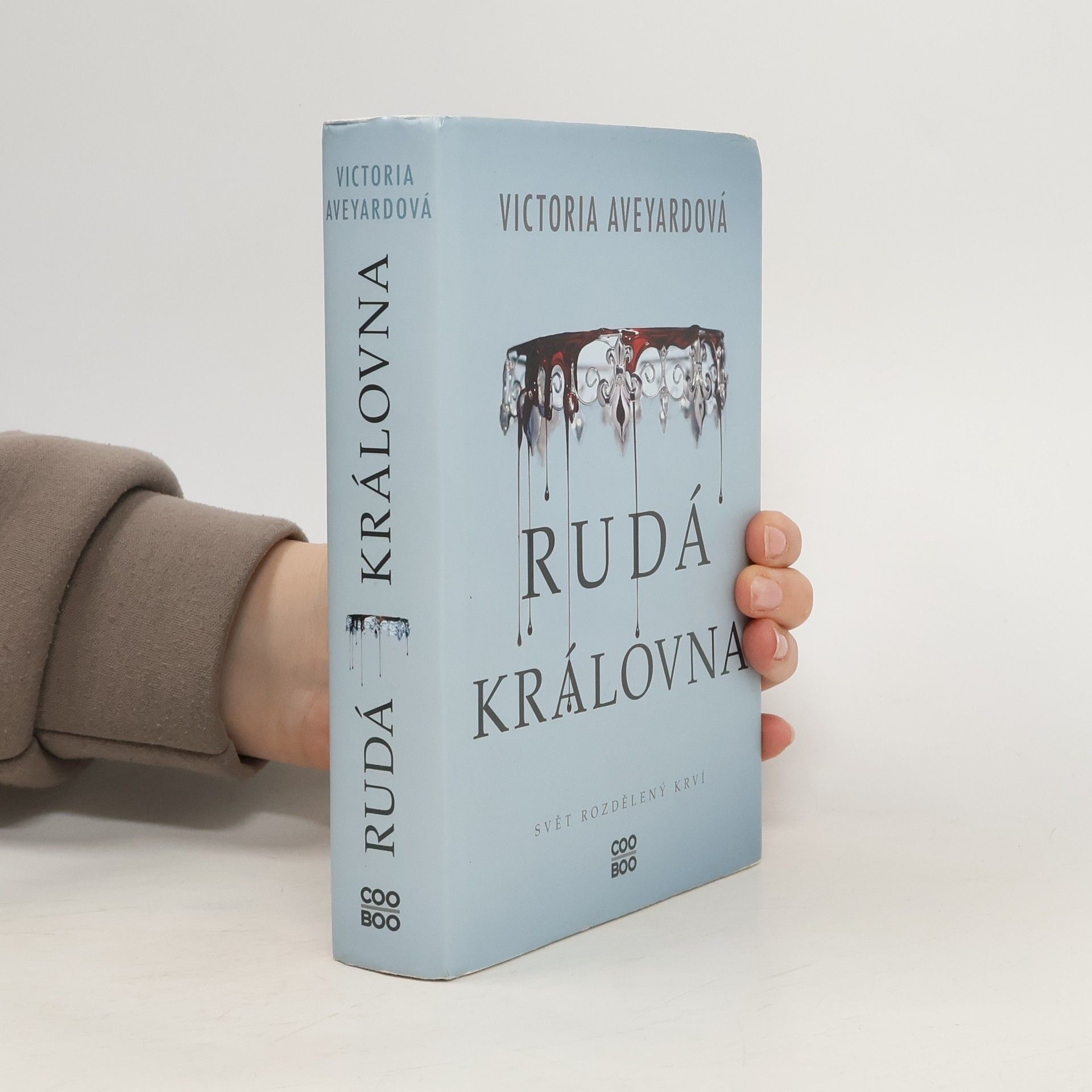 Victoria Aveyard Rudá královna