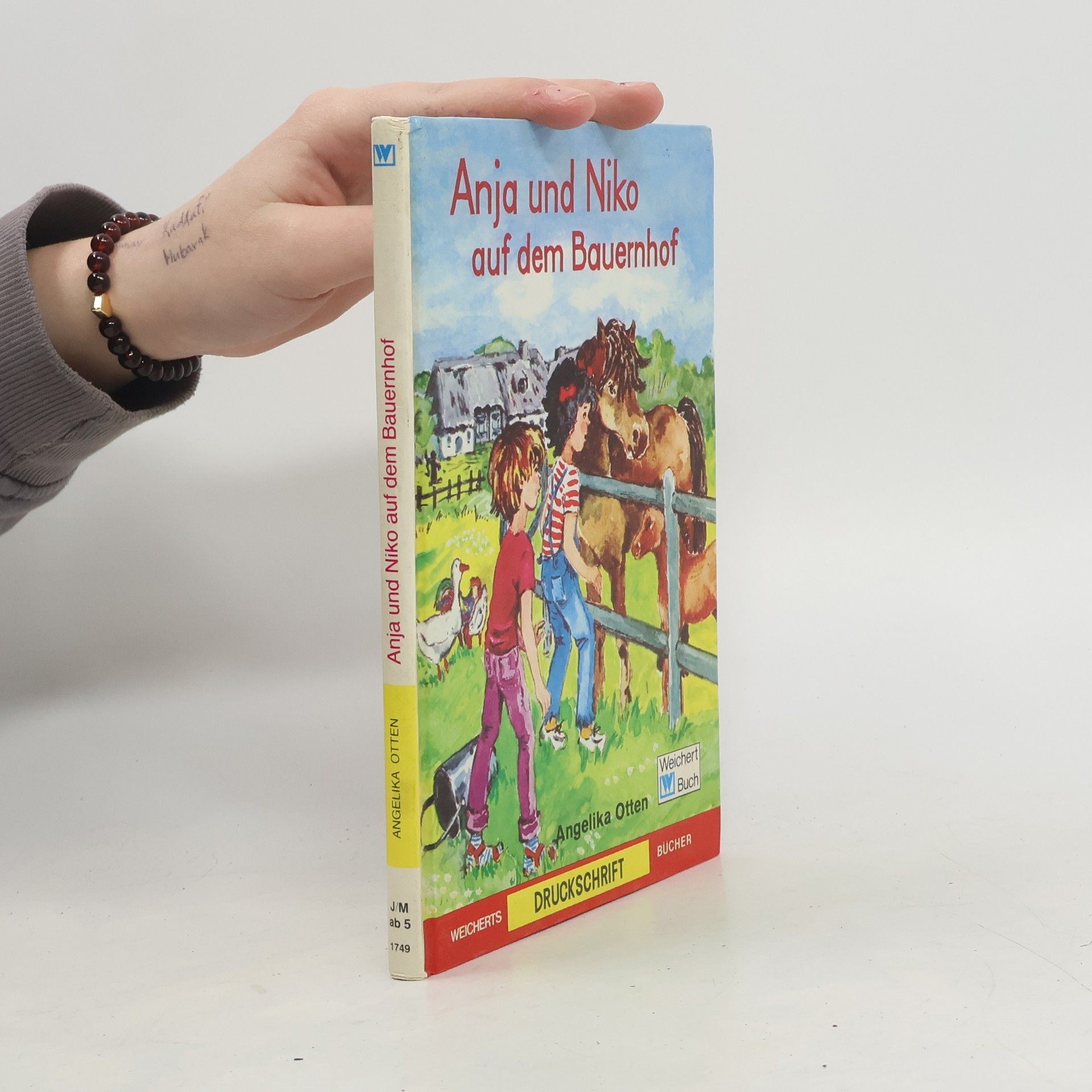 Anja und Niko auf dem Bauernhof