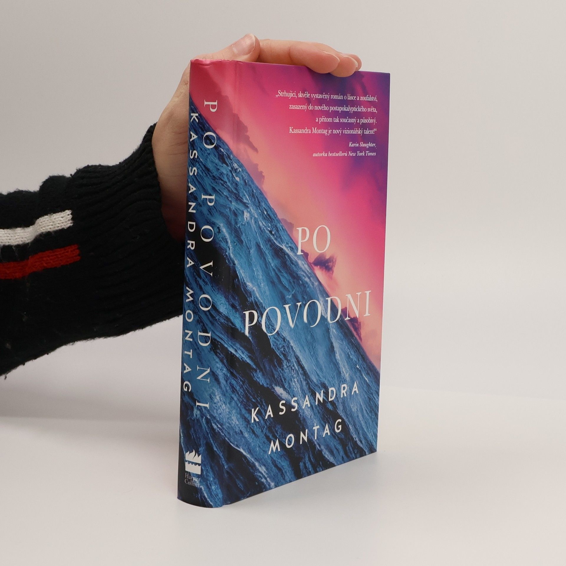 Kassandra Montag Po povodni