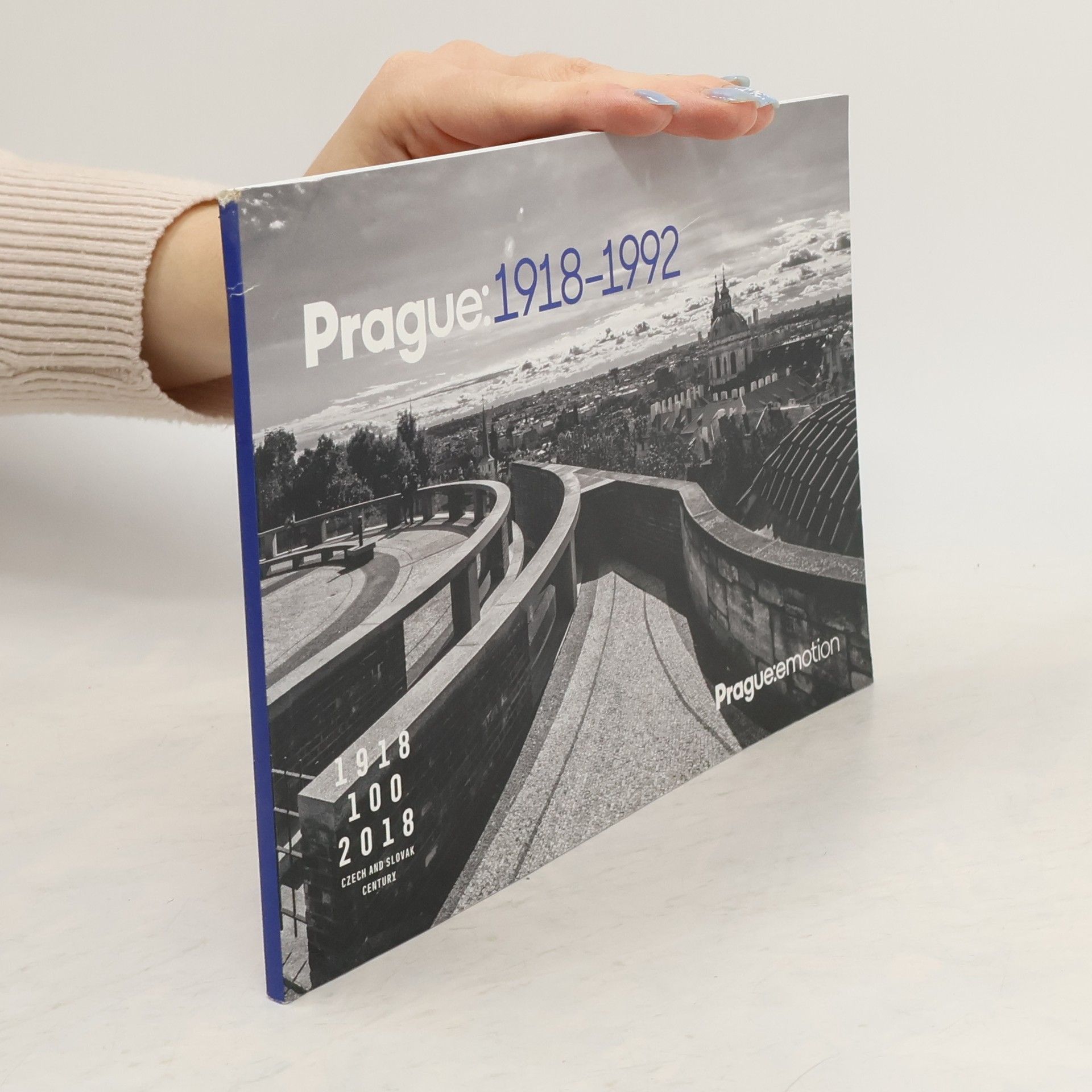 Prague City Tourism Prague: 1918-1992