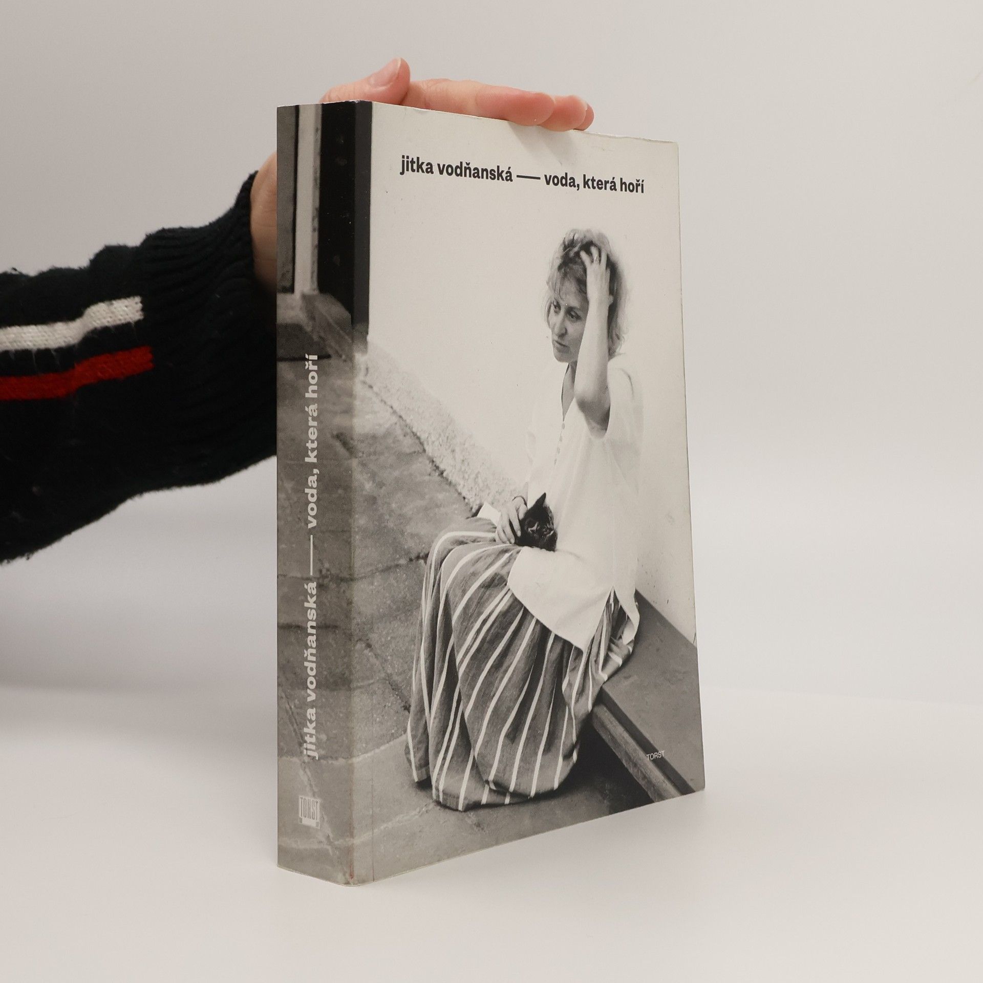 Jitka Vodňanská Voda, která hoří
