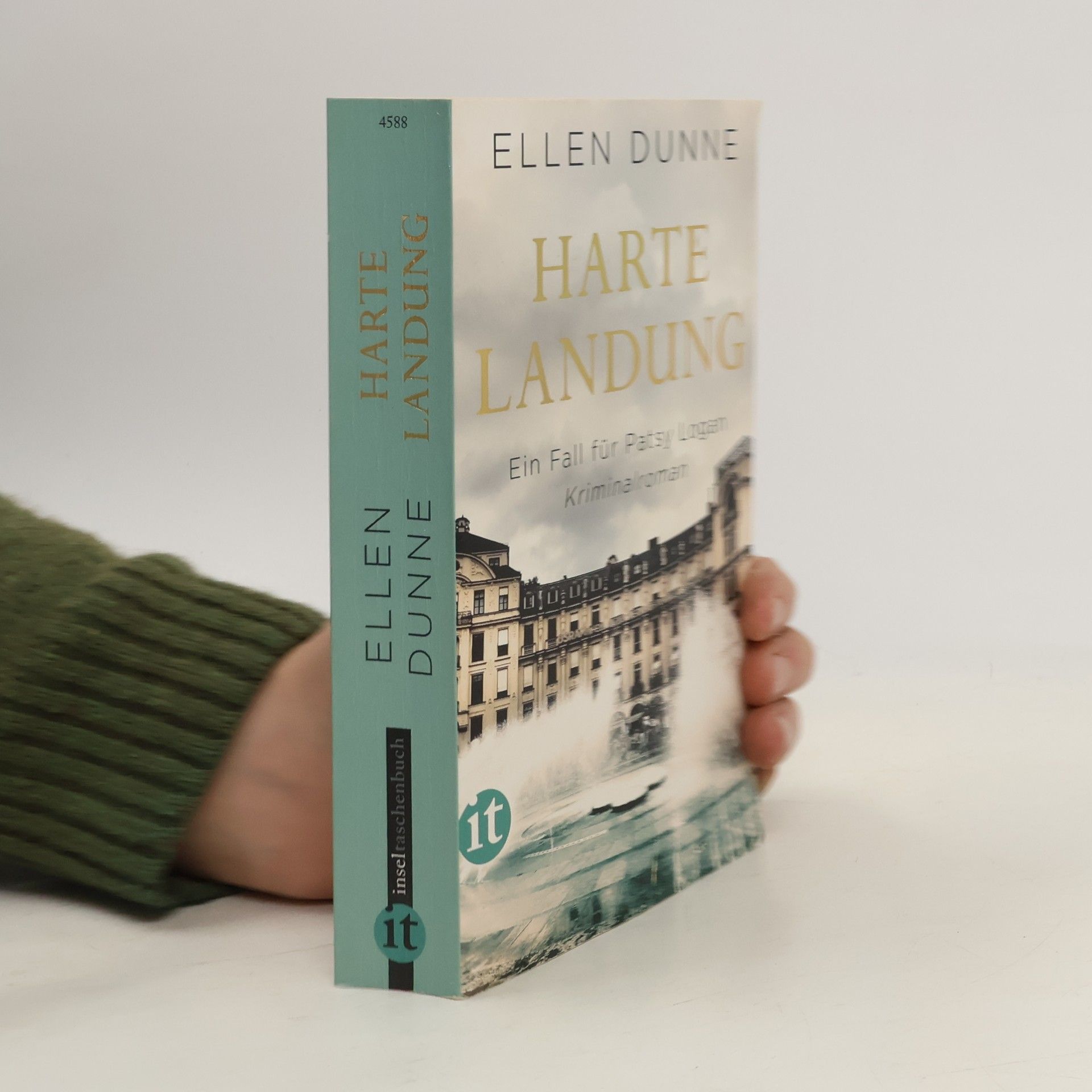 Ellen Dunne Harte Landung