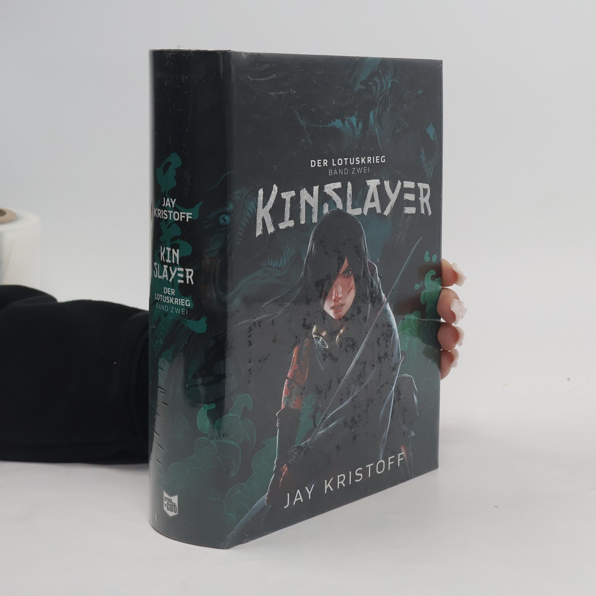 Jay Kristoff Kinslayer