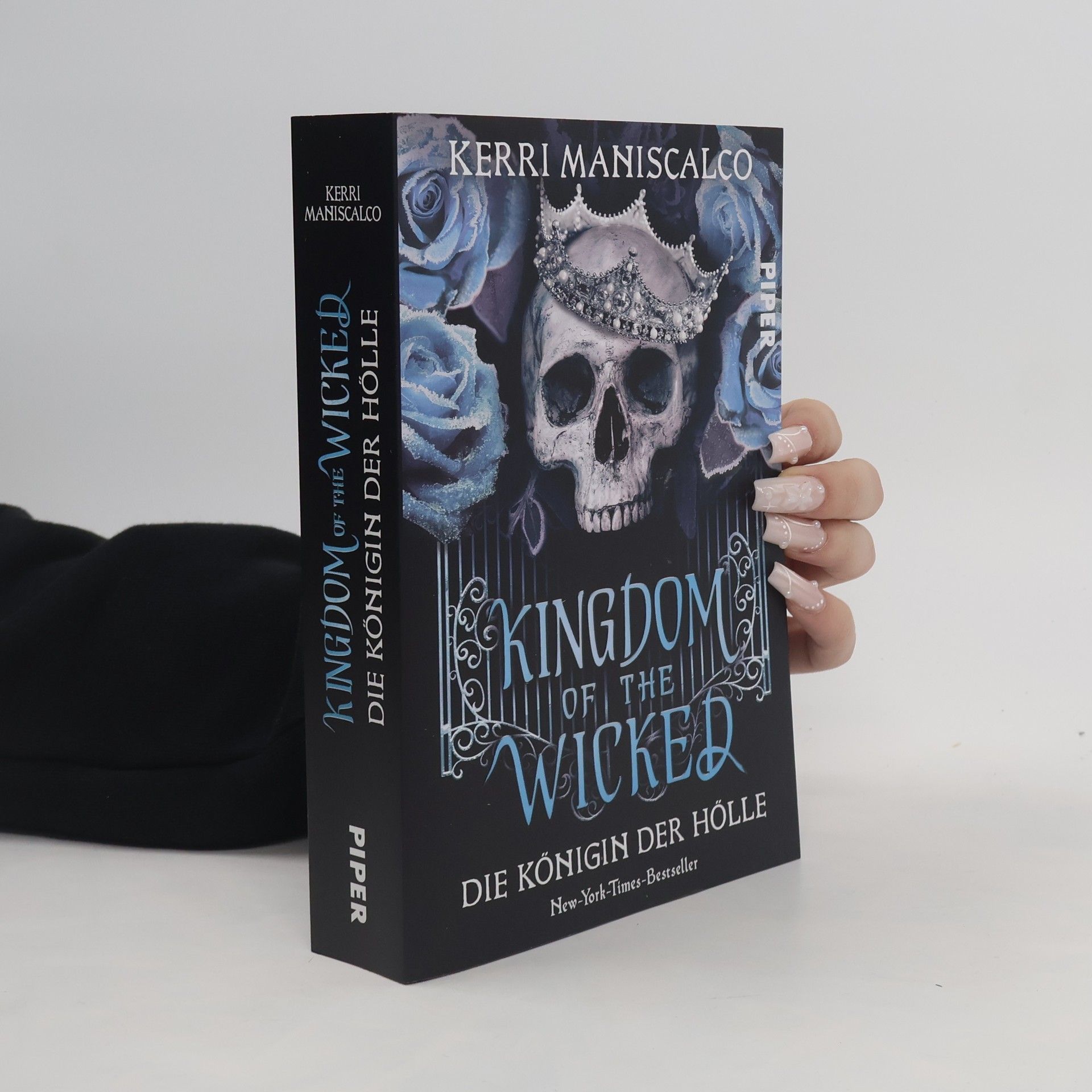 Kerri Maniscalco Kingdom of the Wicked