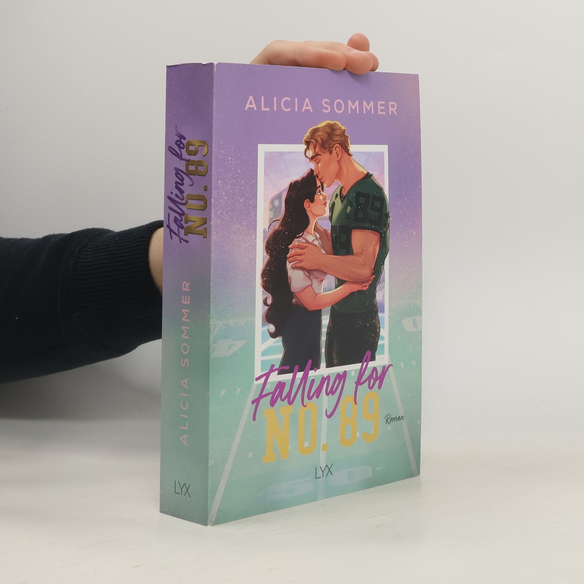 Alicia Sommer Falling for No. 89