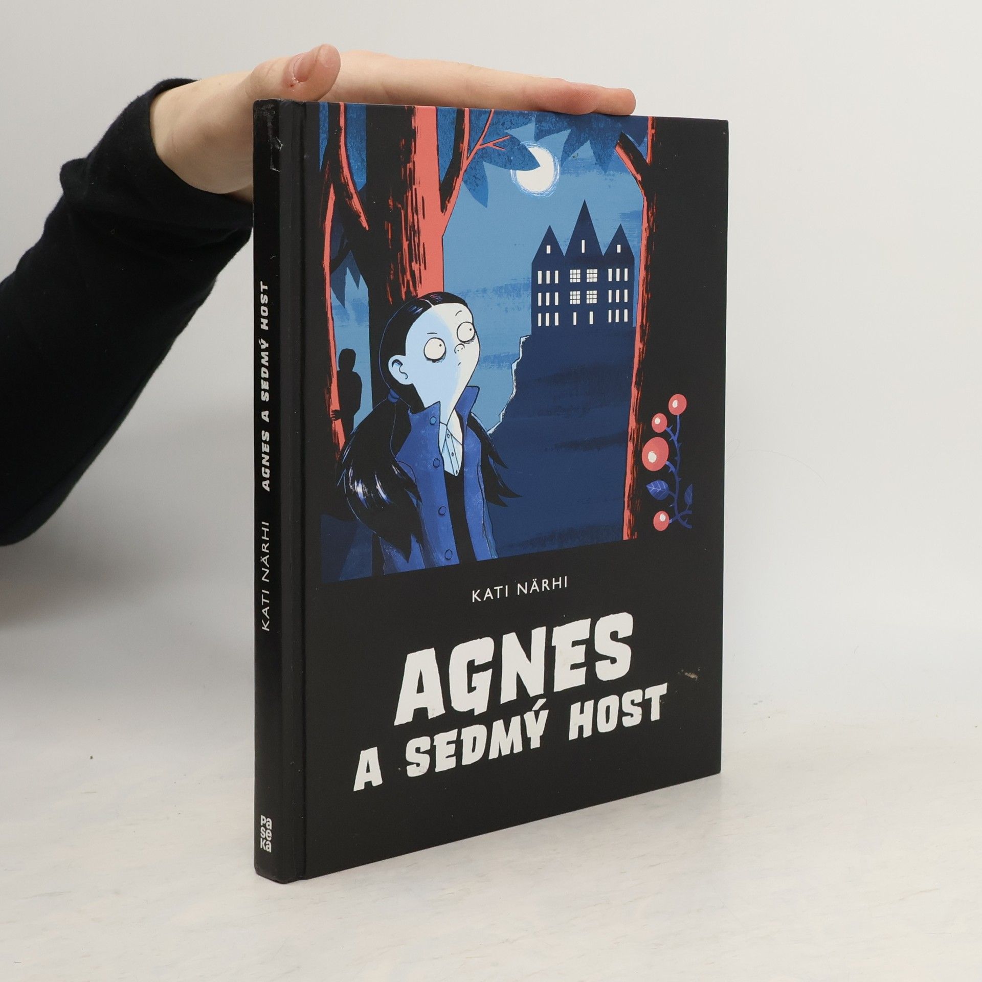 Kati Närhi Agnes a sedmý host