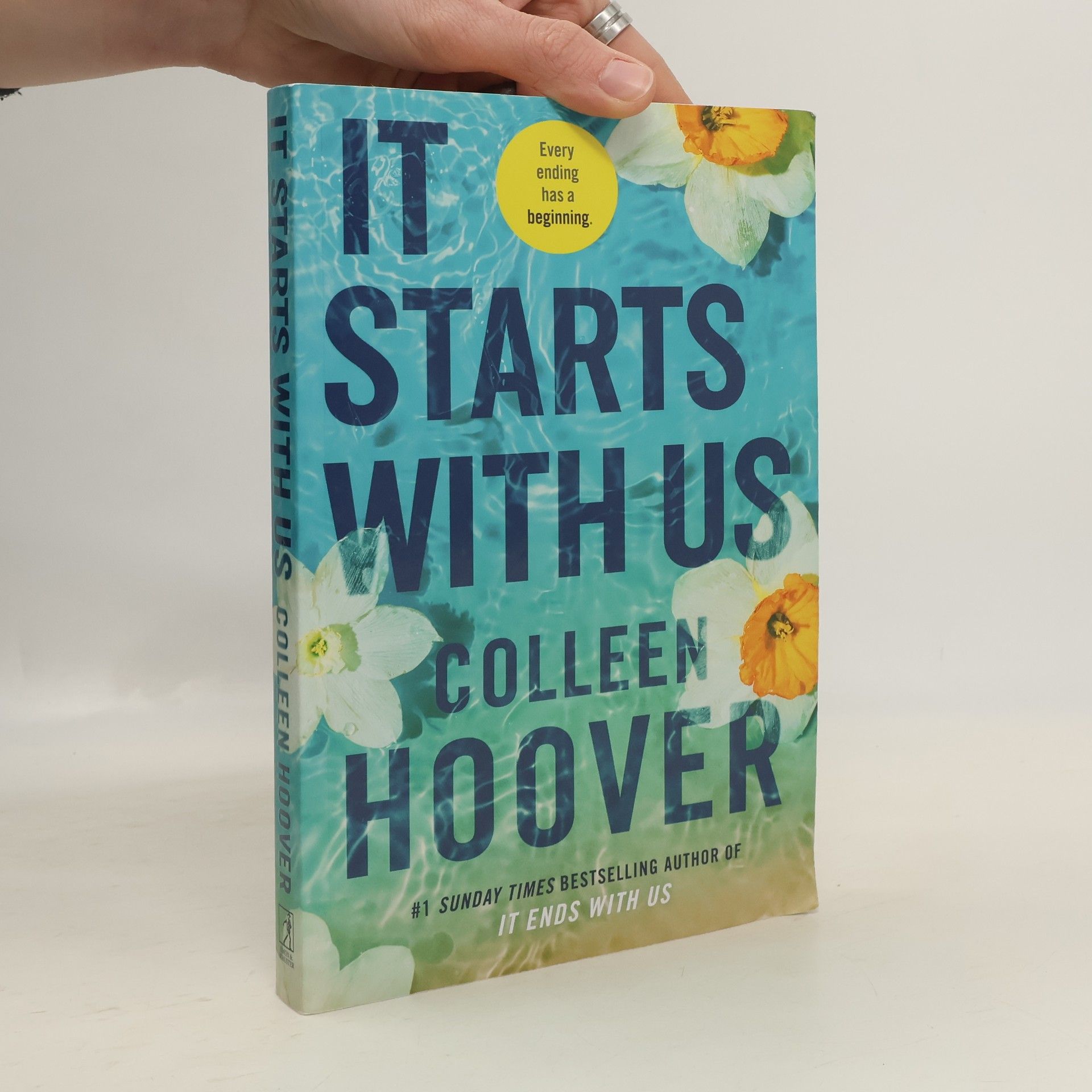 Colleen Hoover It Starts With Us