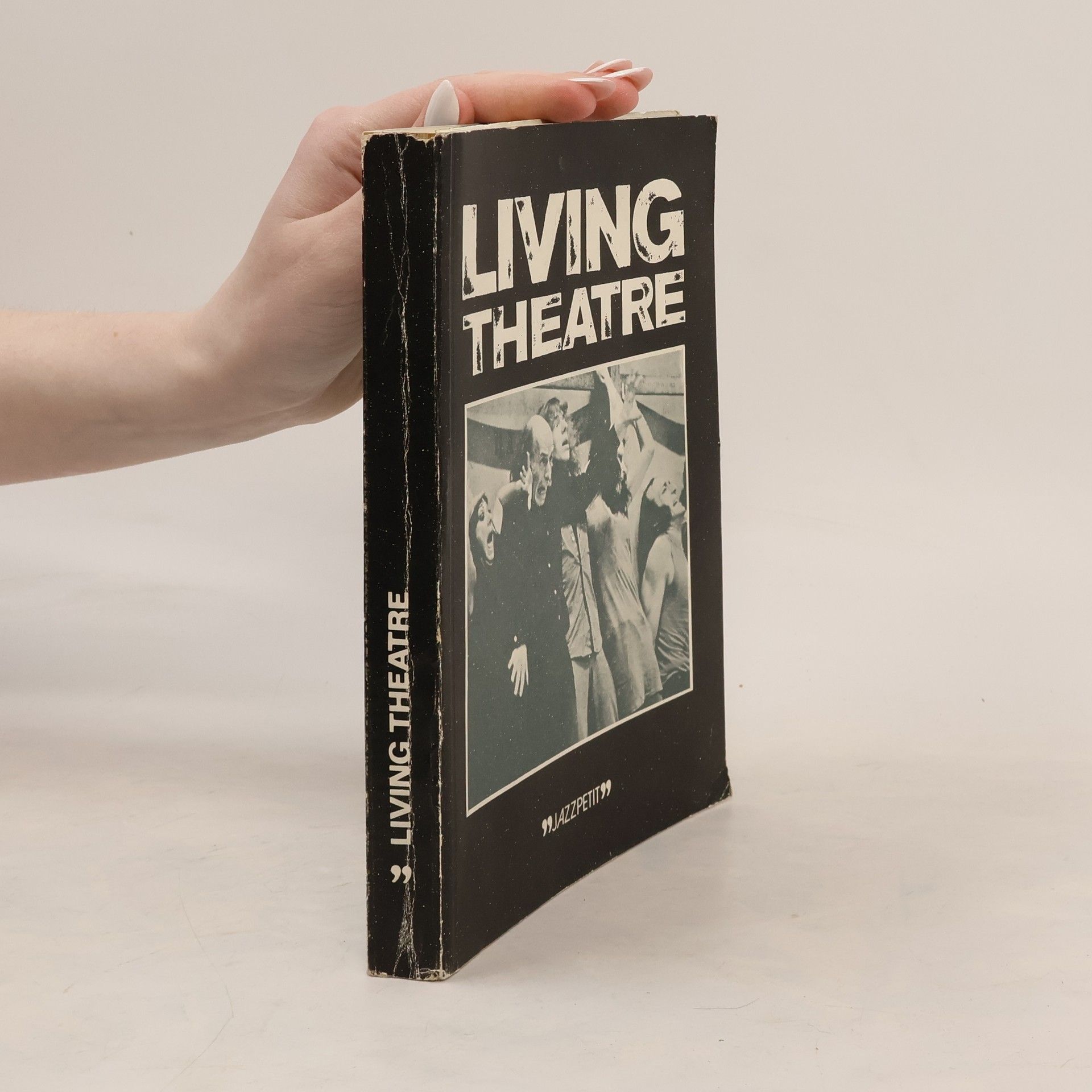 AA.VV. Living Theatre