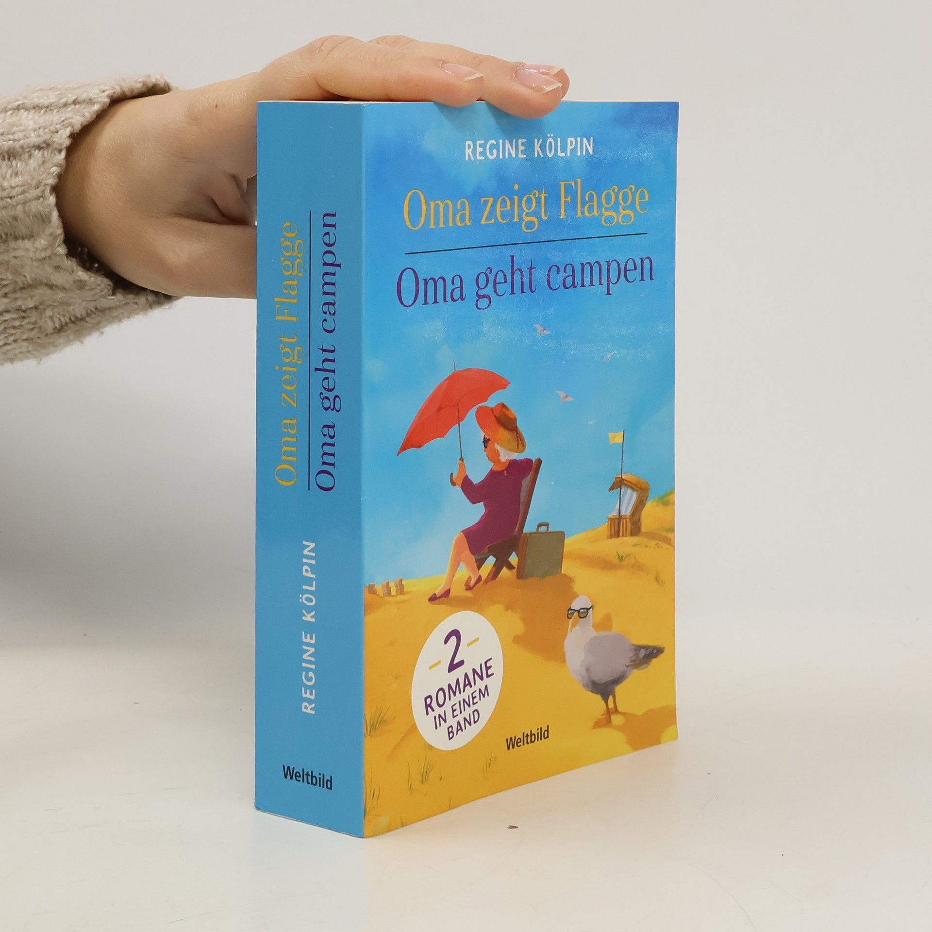 Regine Kölpin Oma zeigt Flagge