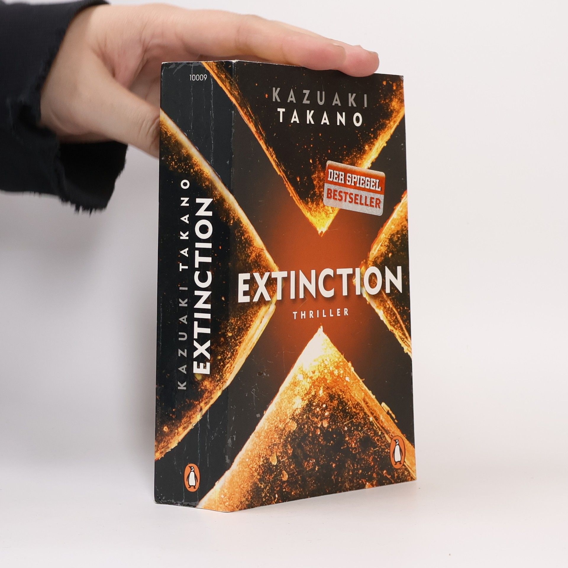Kazuaki Takano Extinction