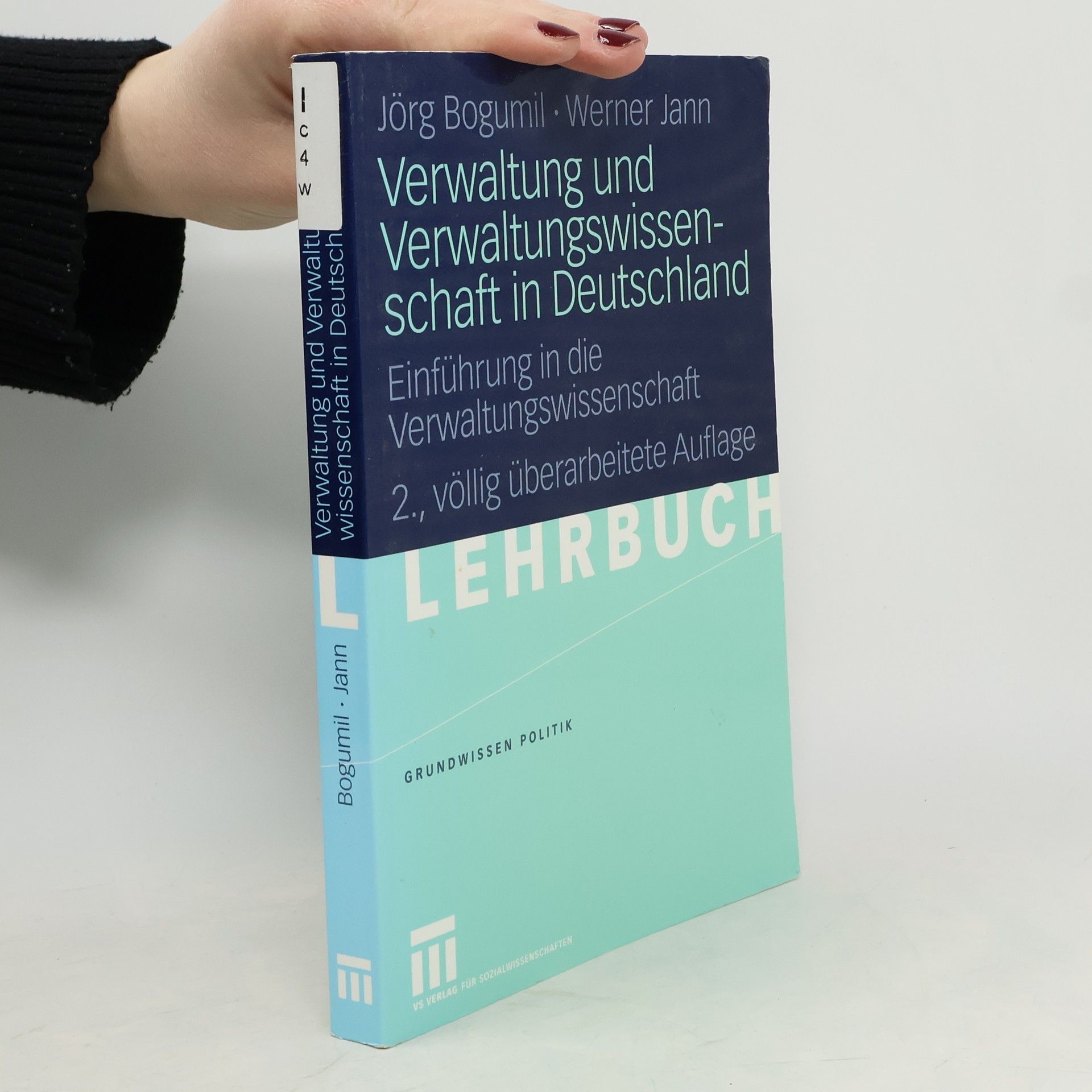 Verwaltung und Verwaltungswissenschaft in Deutschland