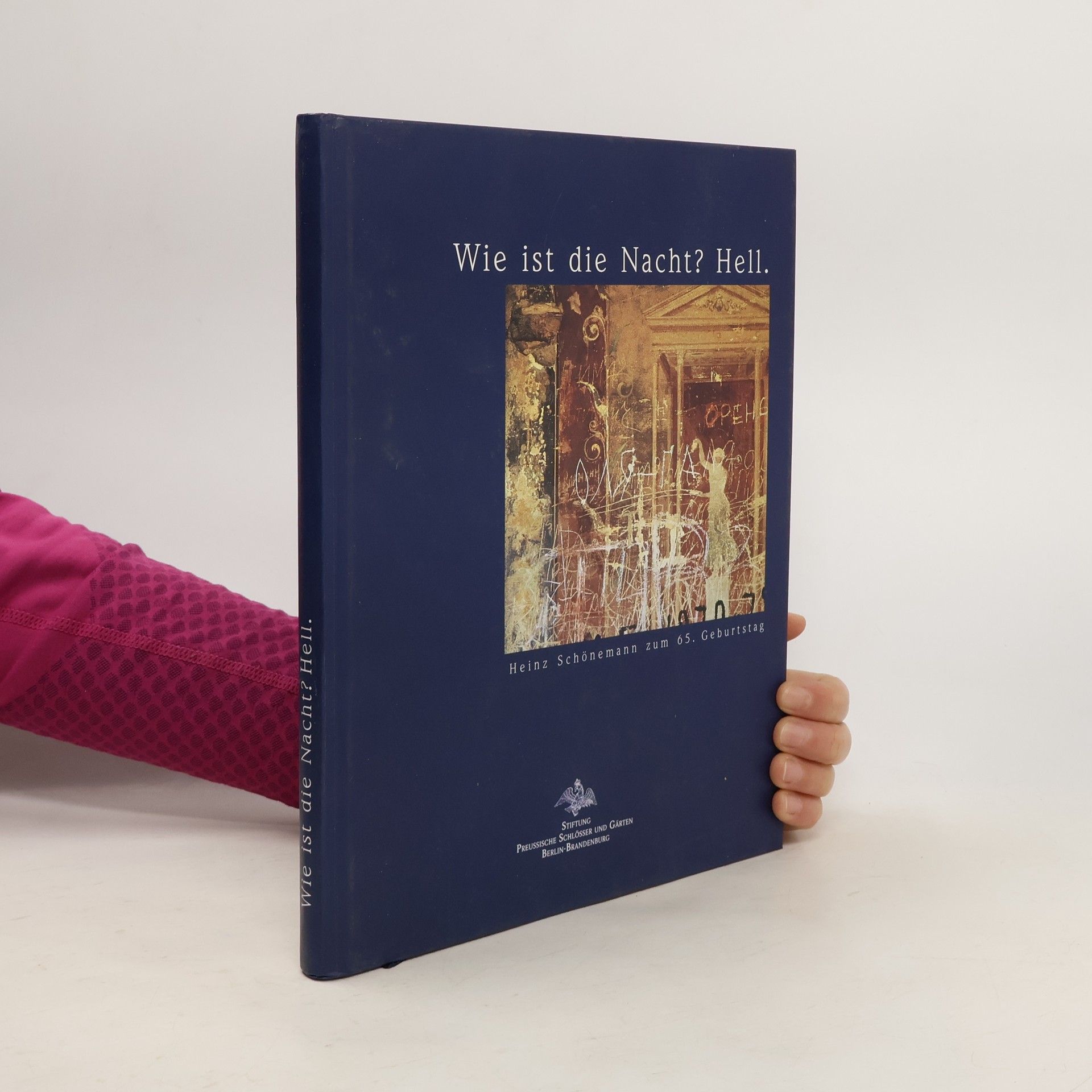 Wie ist die Nacht? Hell.