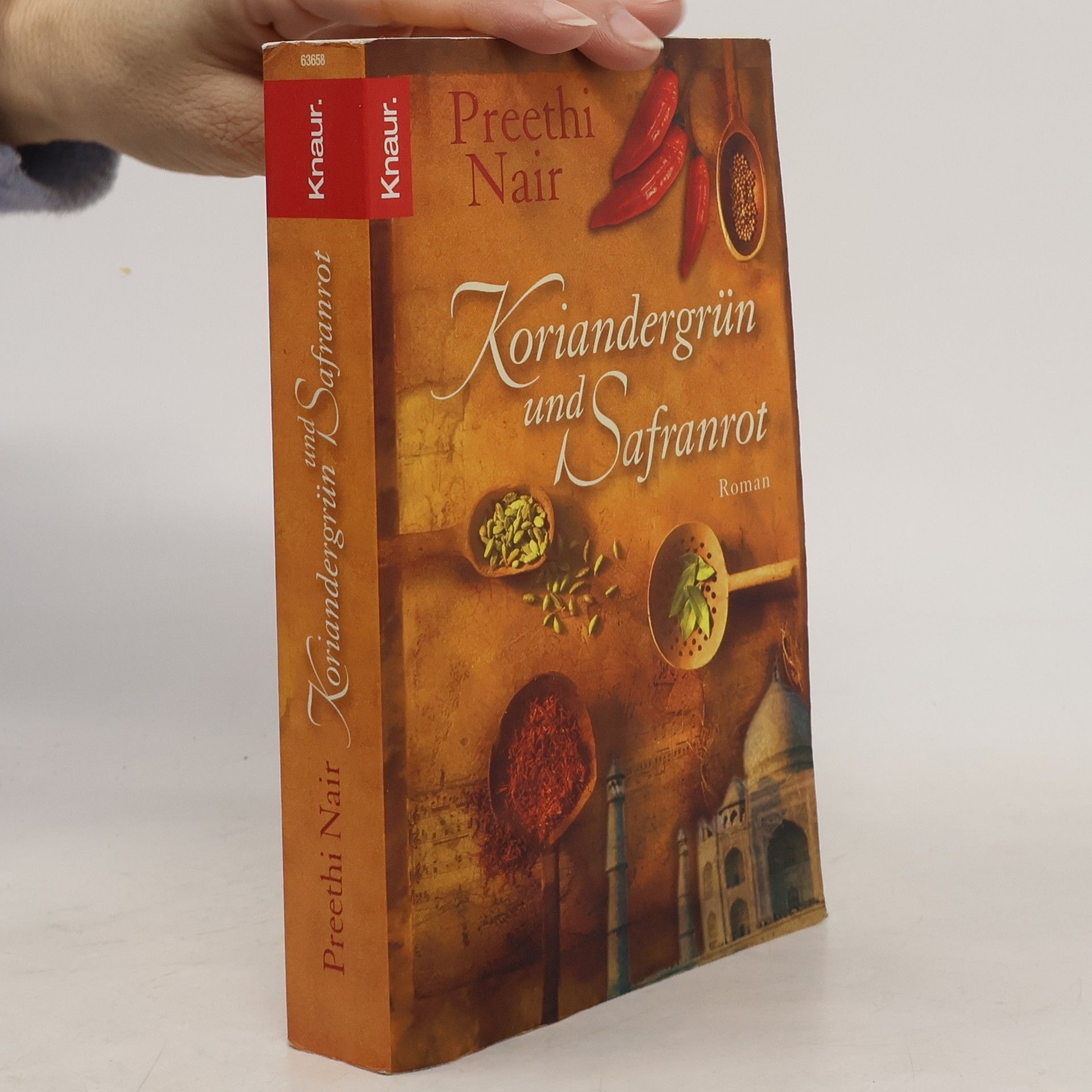 Preethi Nair Koriandergrün und Safranrot