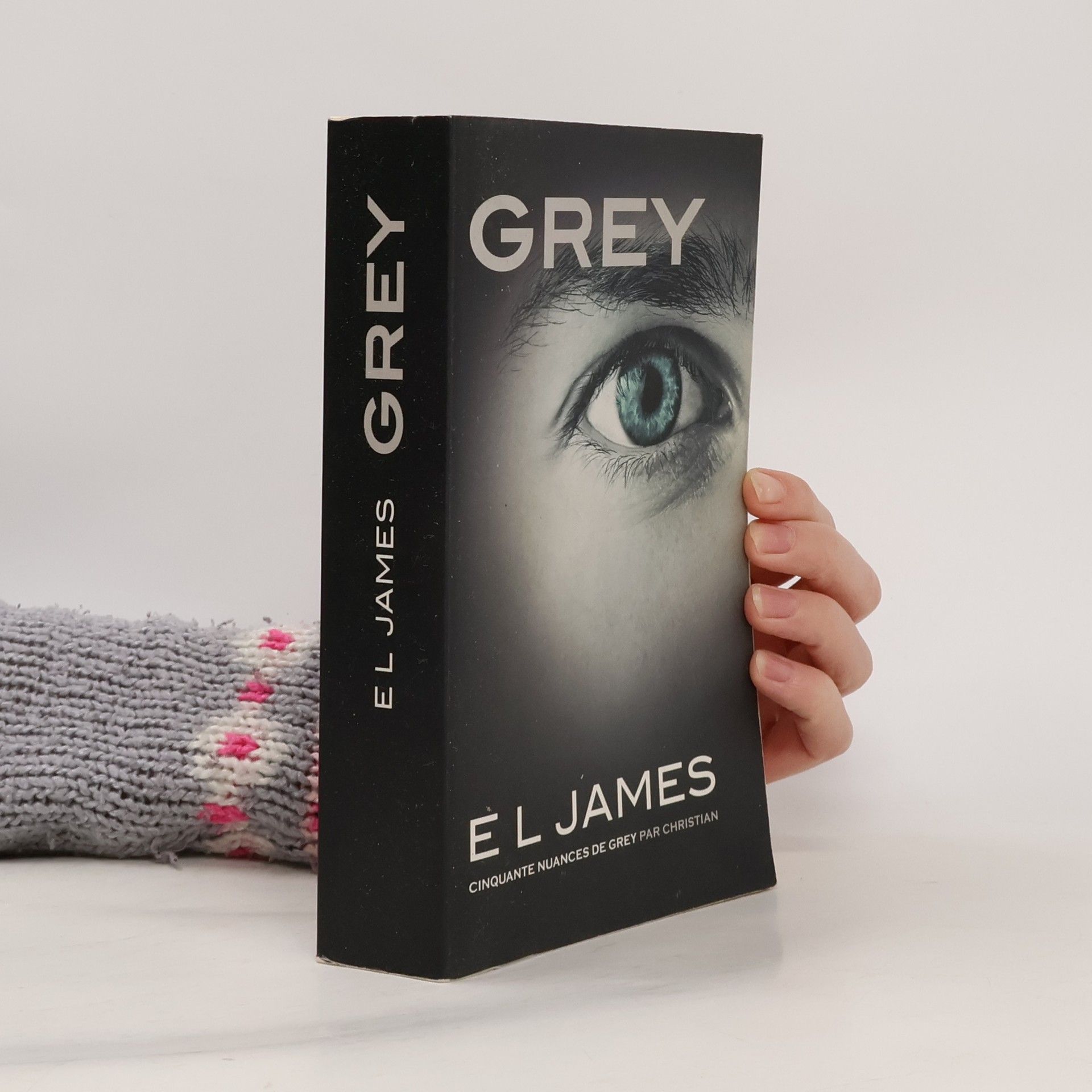 Fifty Shades of Grey: Grey