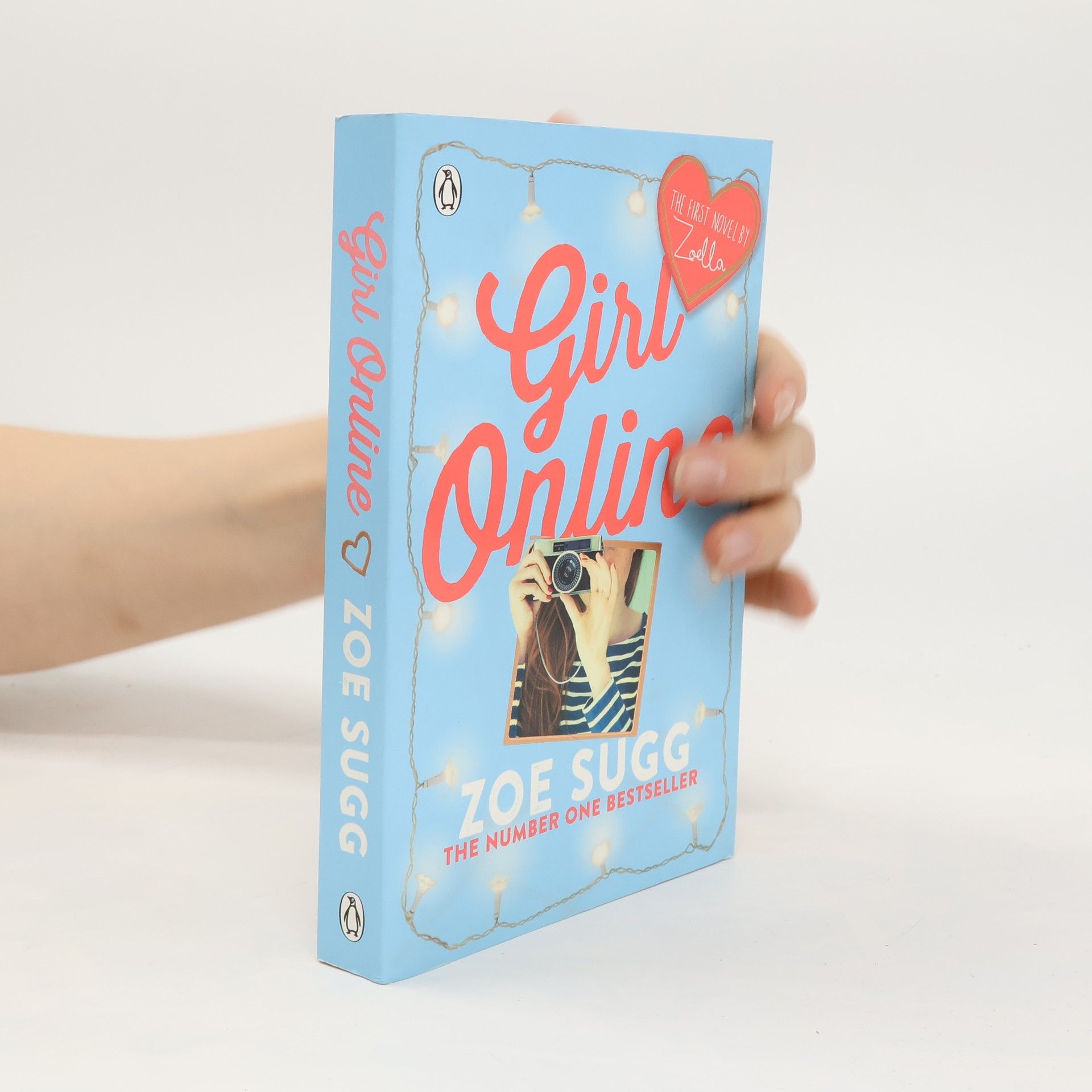 Zoe Sugg Girl online