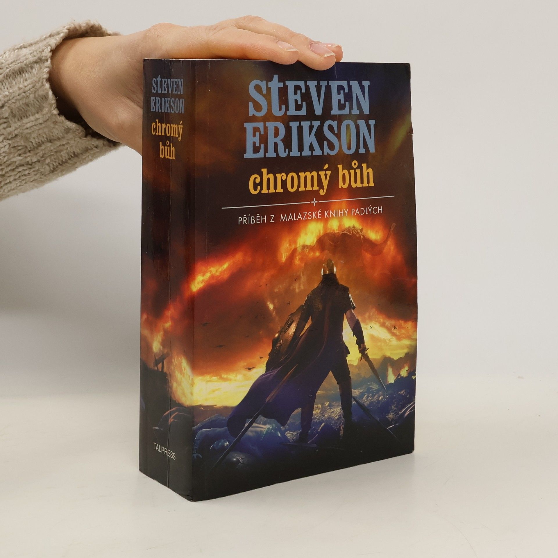 Steven Erikson Chromý bůh