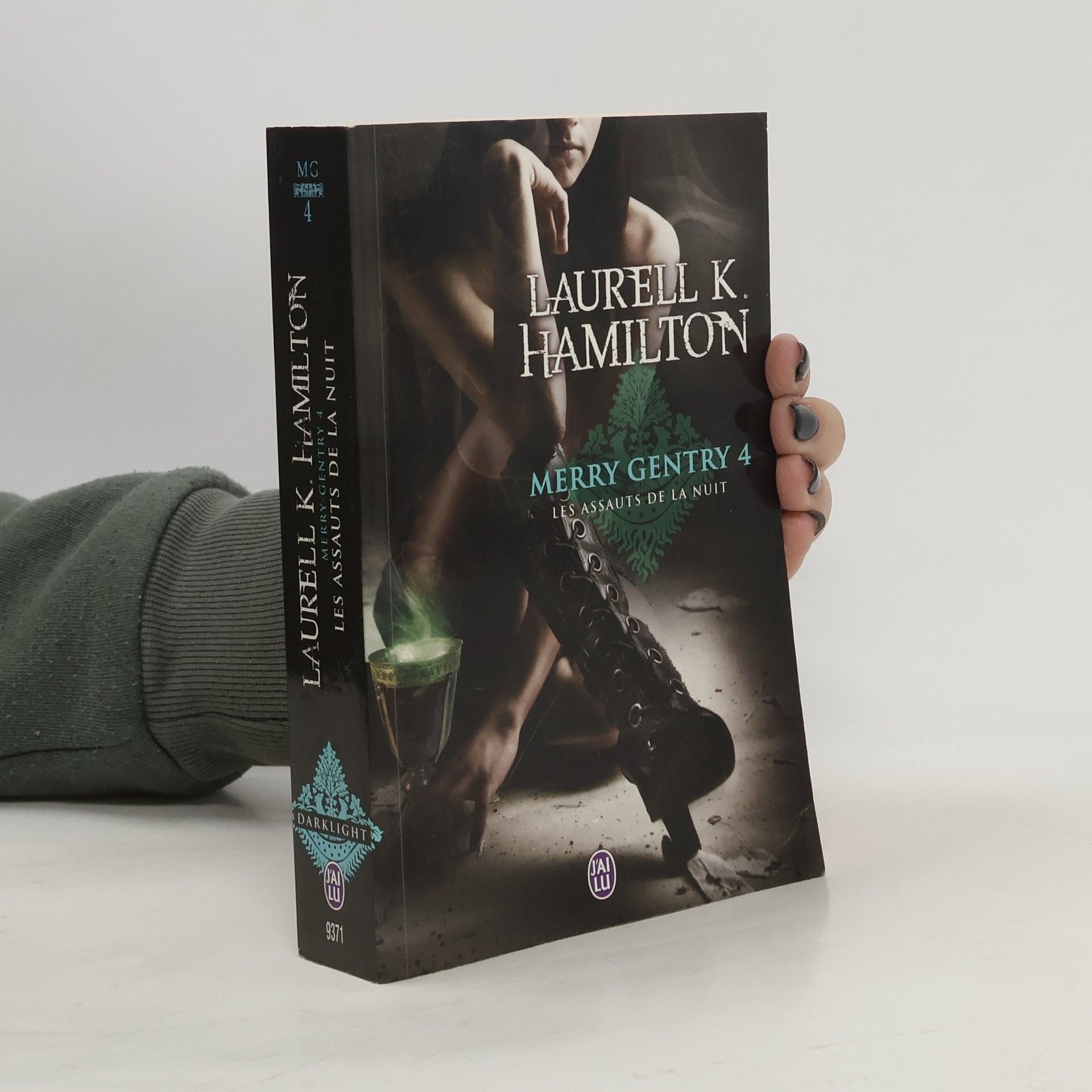 Laurell K. Hamilton Merry Gentry - 4 - Les Assauts de La Nui