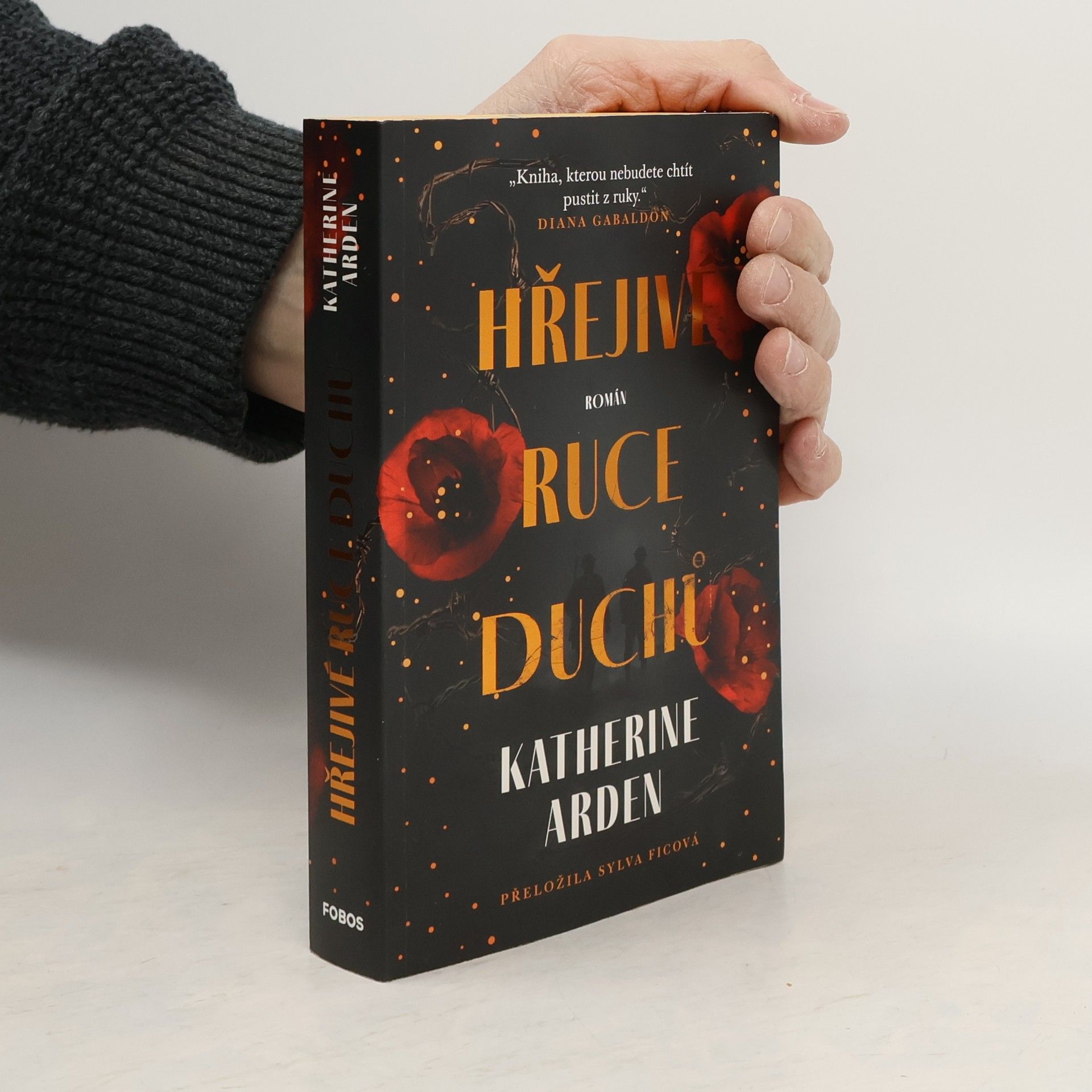 Katherine Arden Hřejivé ruce duchů