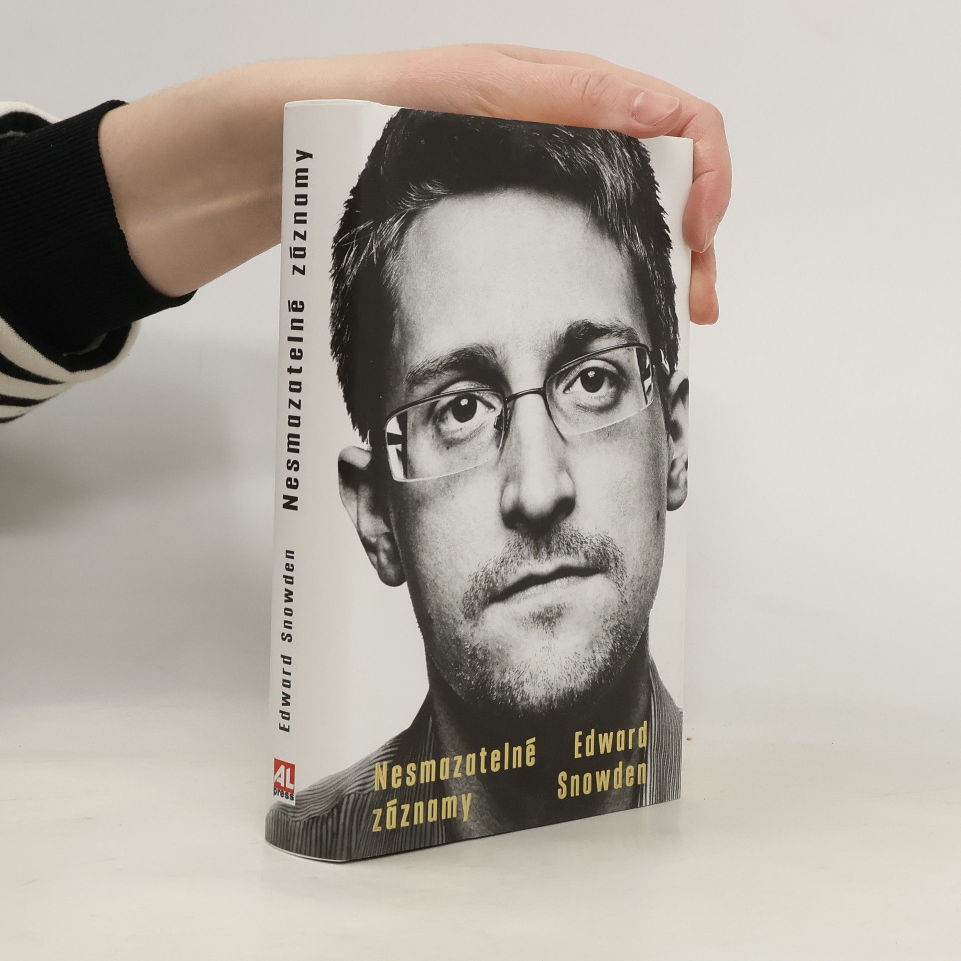 Edward Snowden Nesmazatelné záznamy