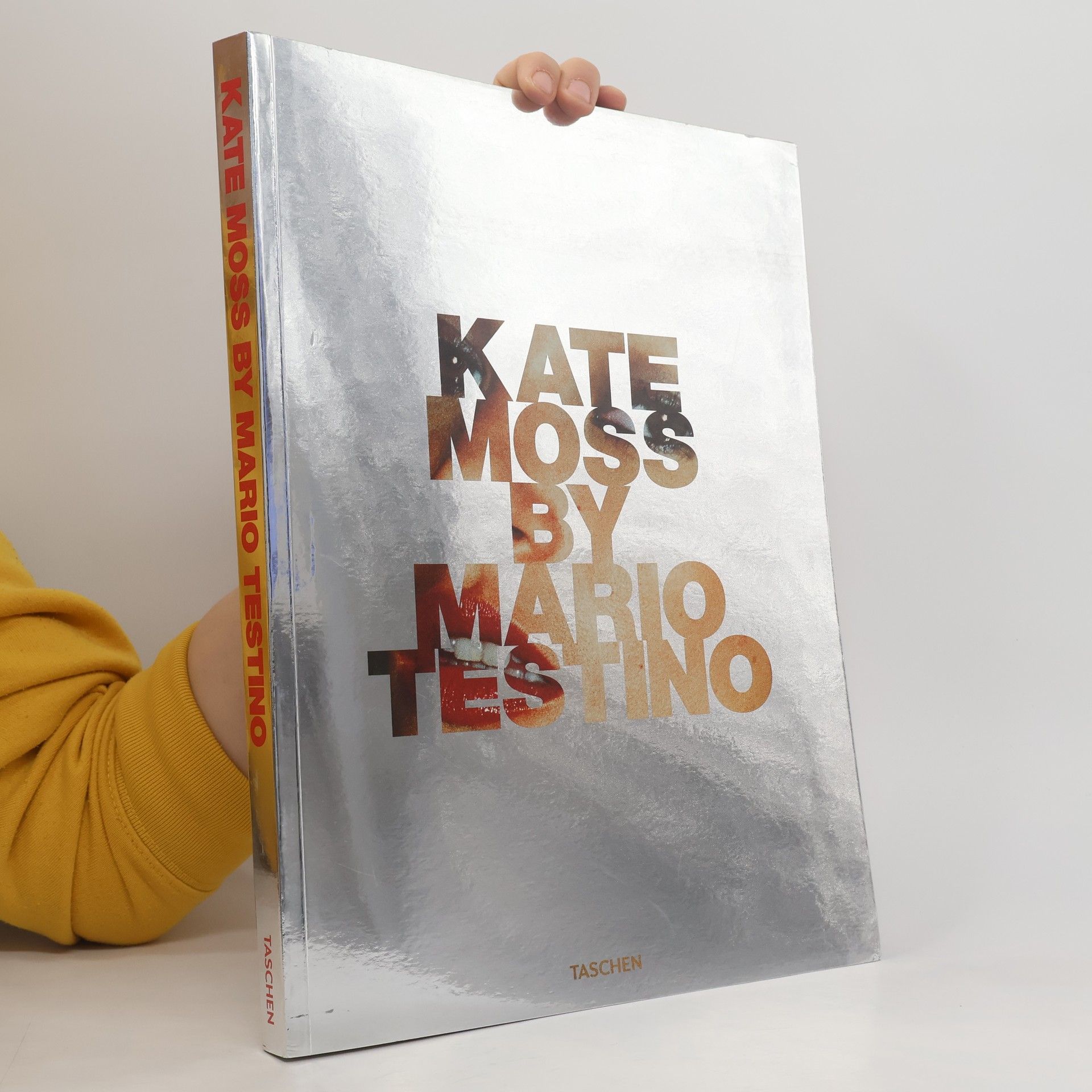 Kolektív autorov Kate Moss by Mario Testino