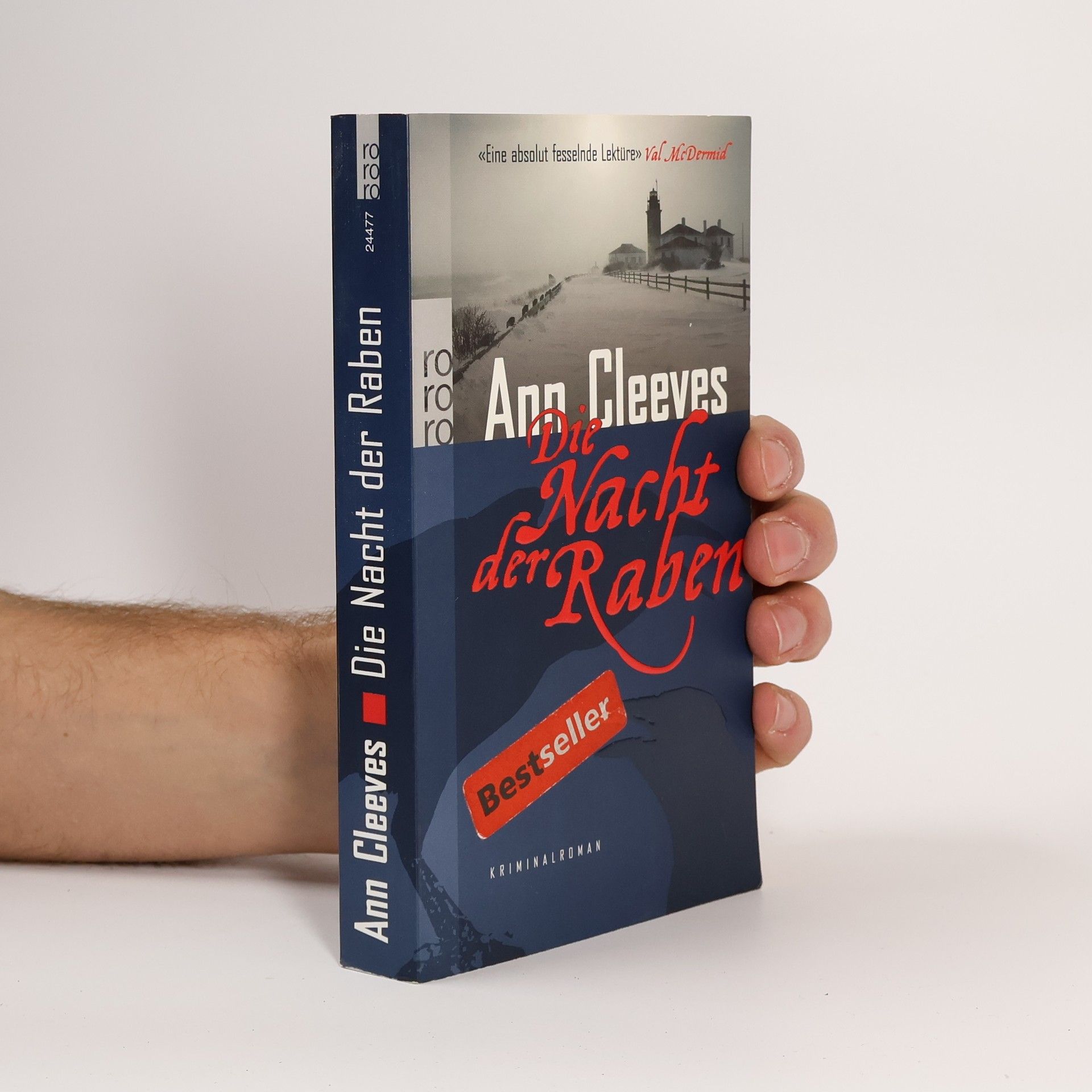 Die Nacht der Raben : Kriminalroman