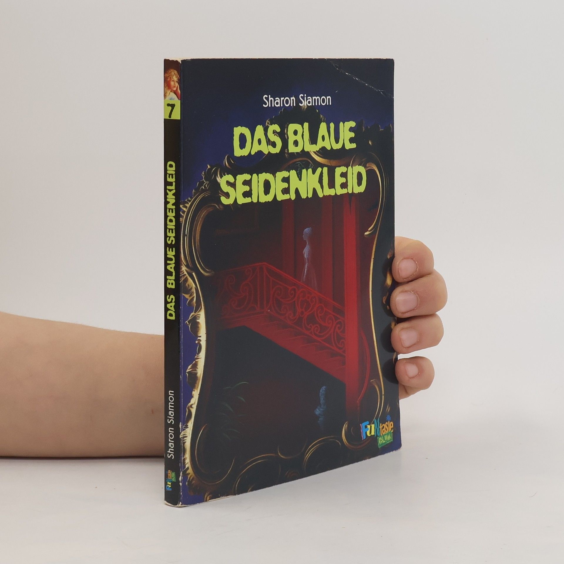 Sharon Siamon Das Blaue Seidenkleid