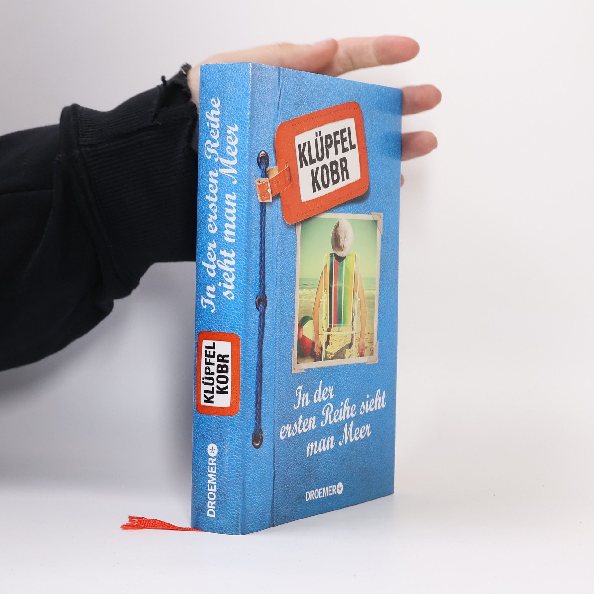 Volker Klüpfel In der ersten Reihe sieht man Meer