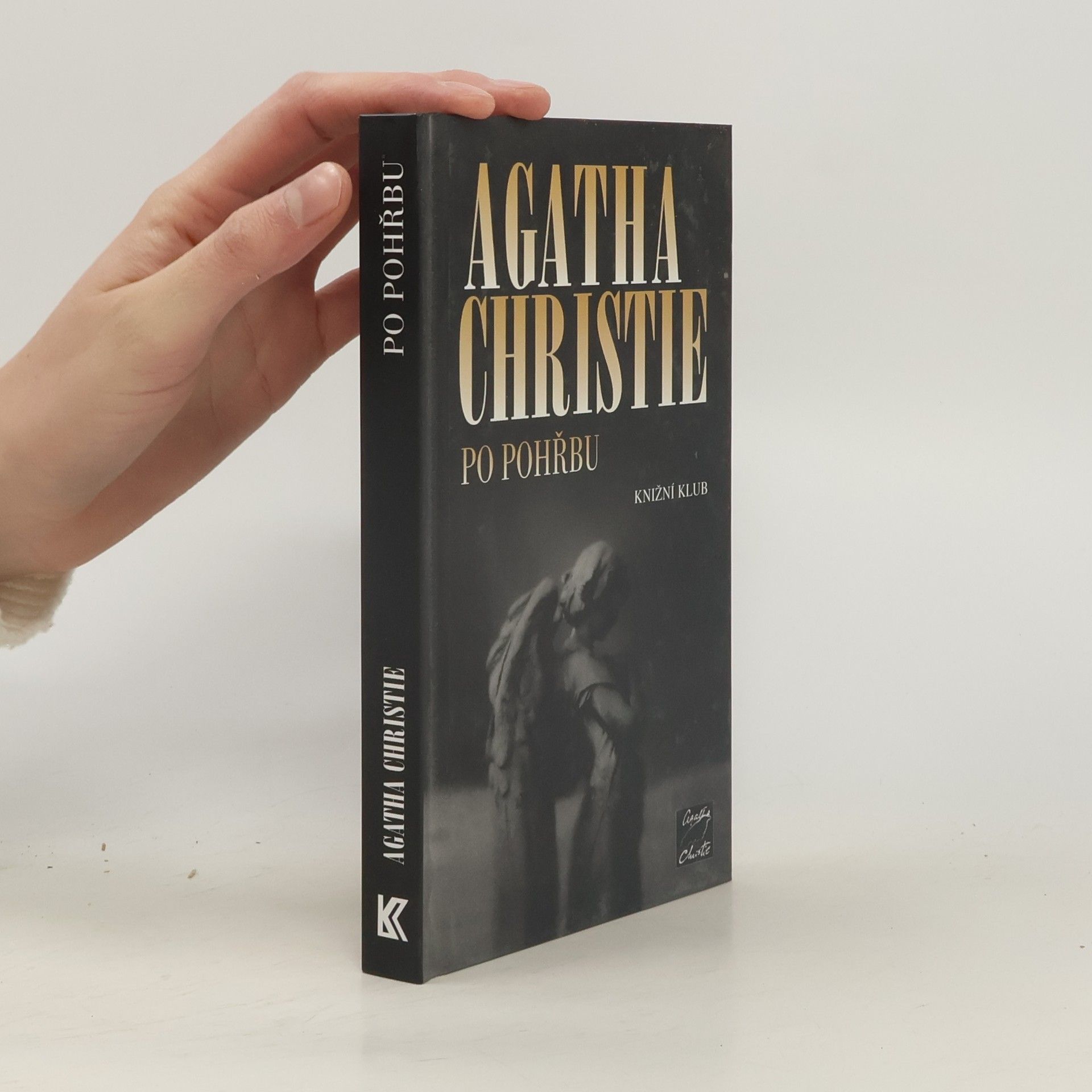 Agatha Christie Po pohřbu