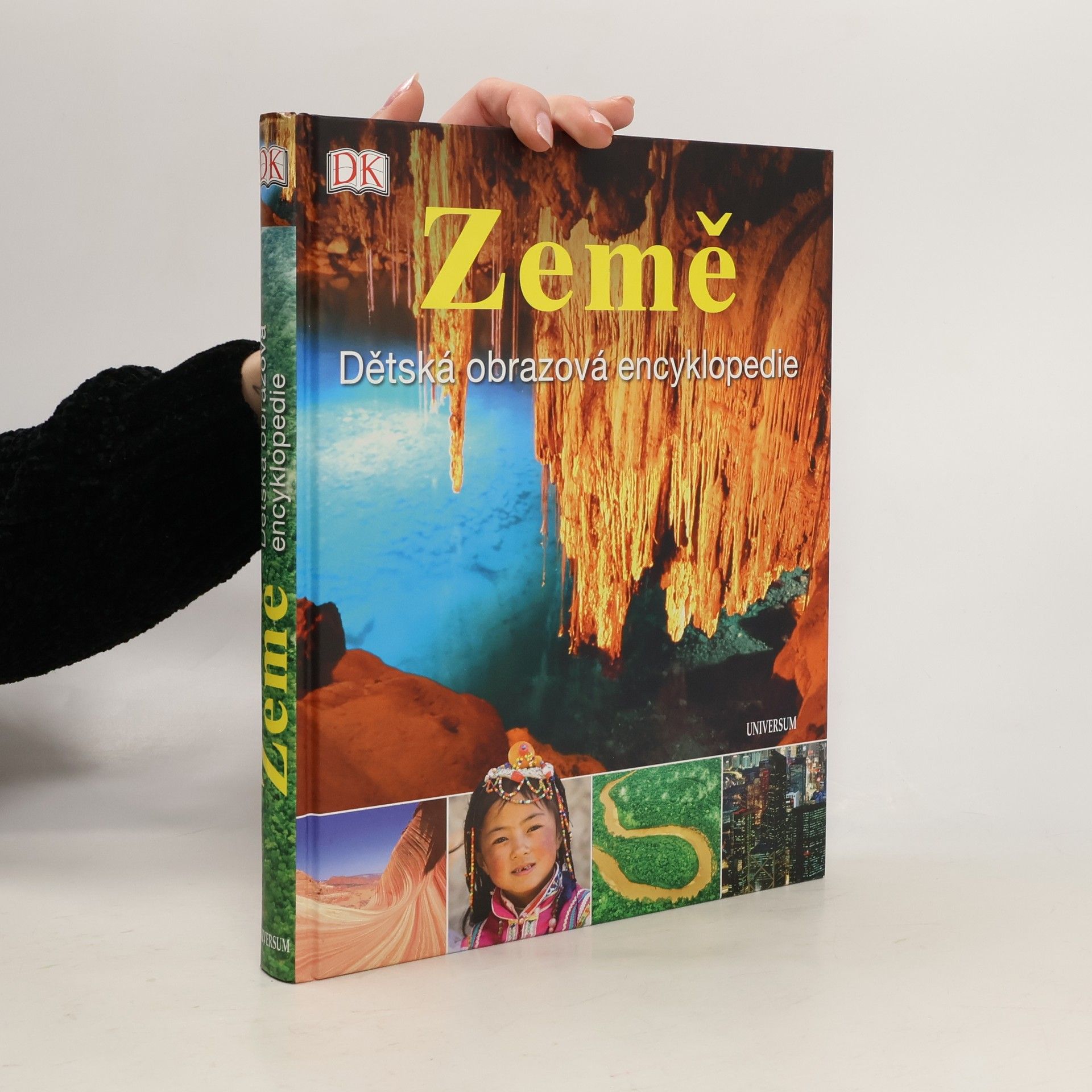 Autores varios Země. Dětská obrazová encyklopedie