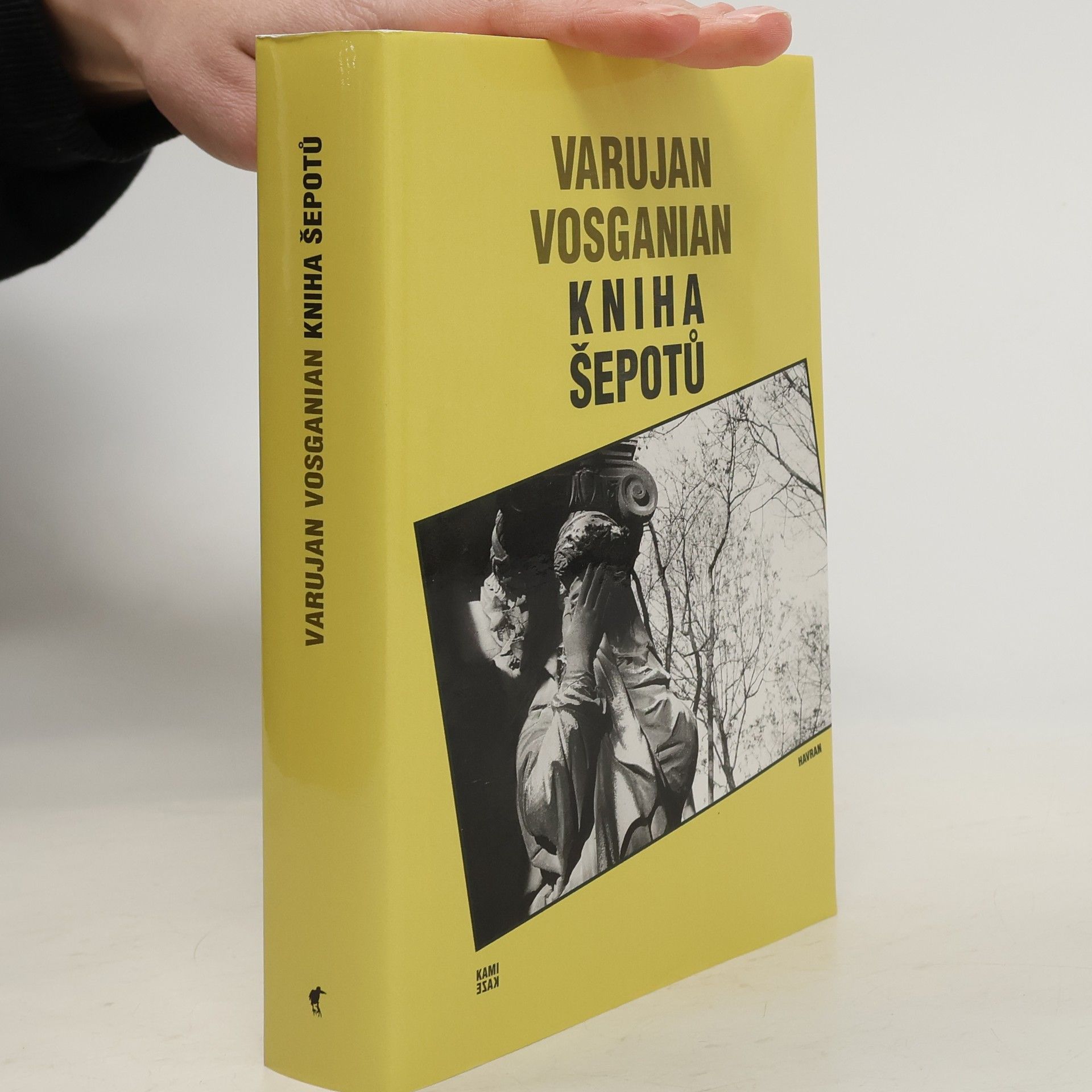 Varujan Vosganian Kniha šepotů