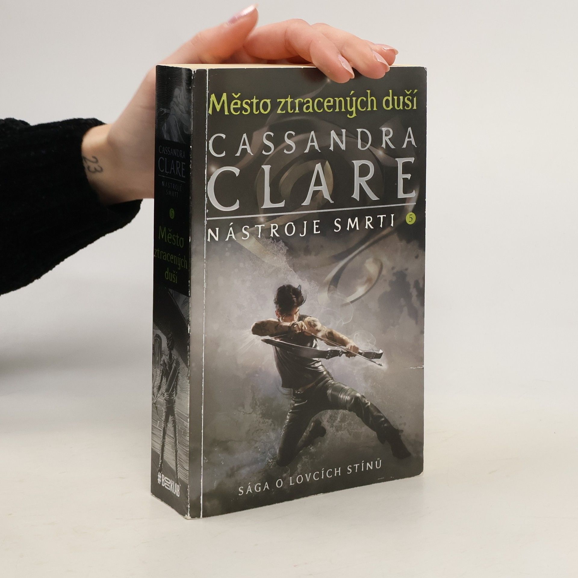 Nástroje smtri 5: Město ztracených duší