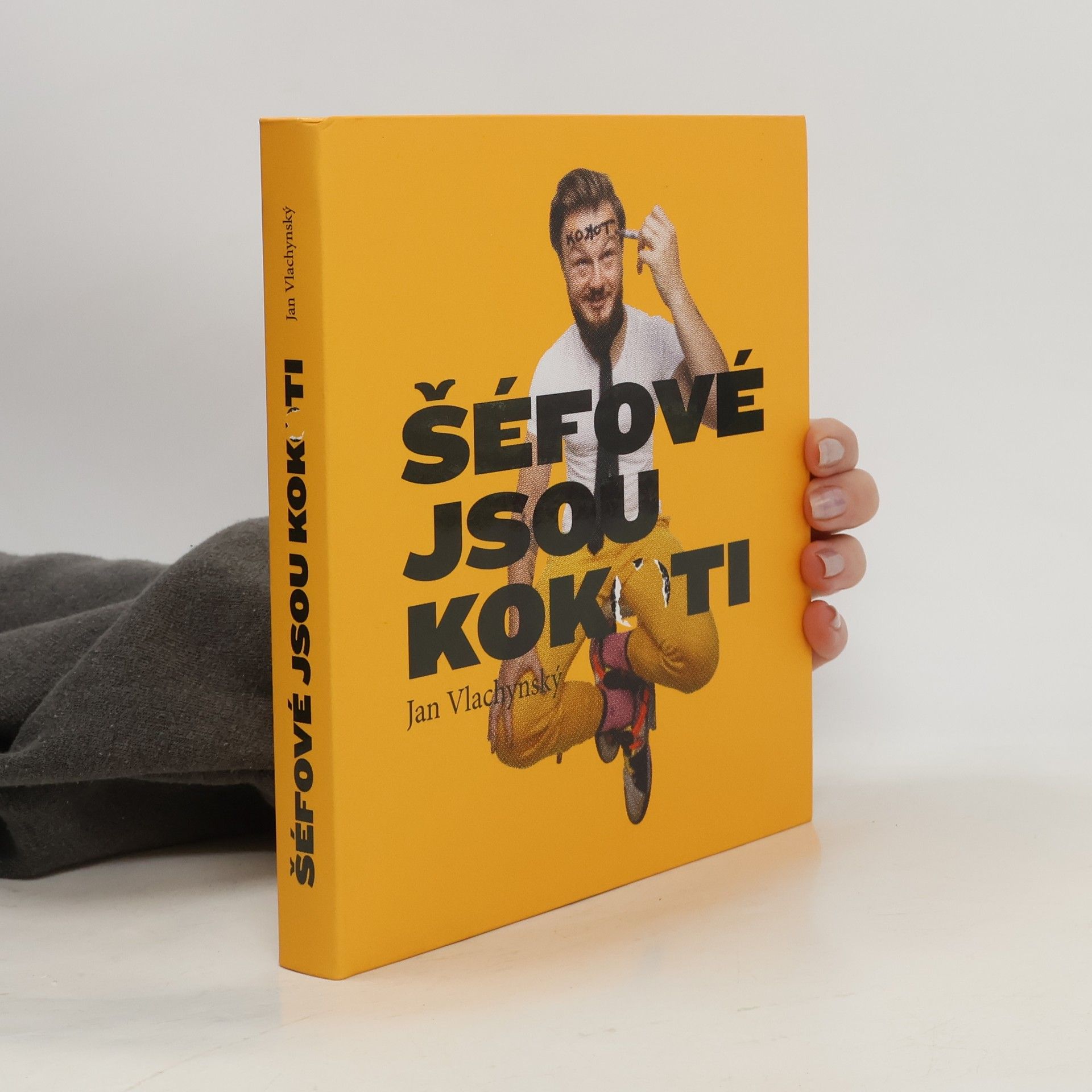 Šéfové jsou kokoti