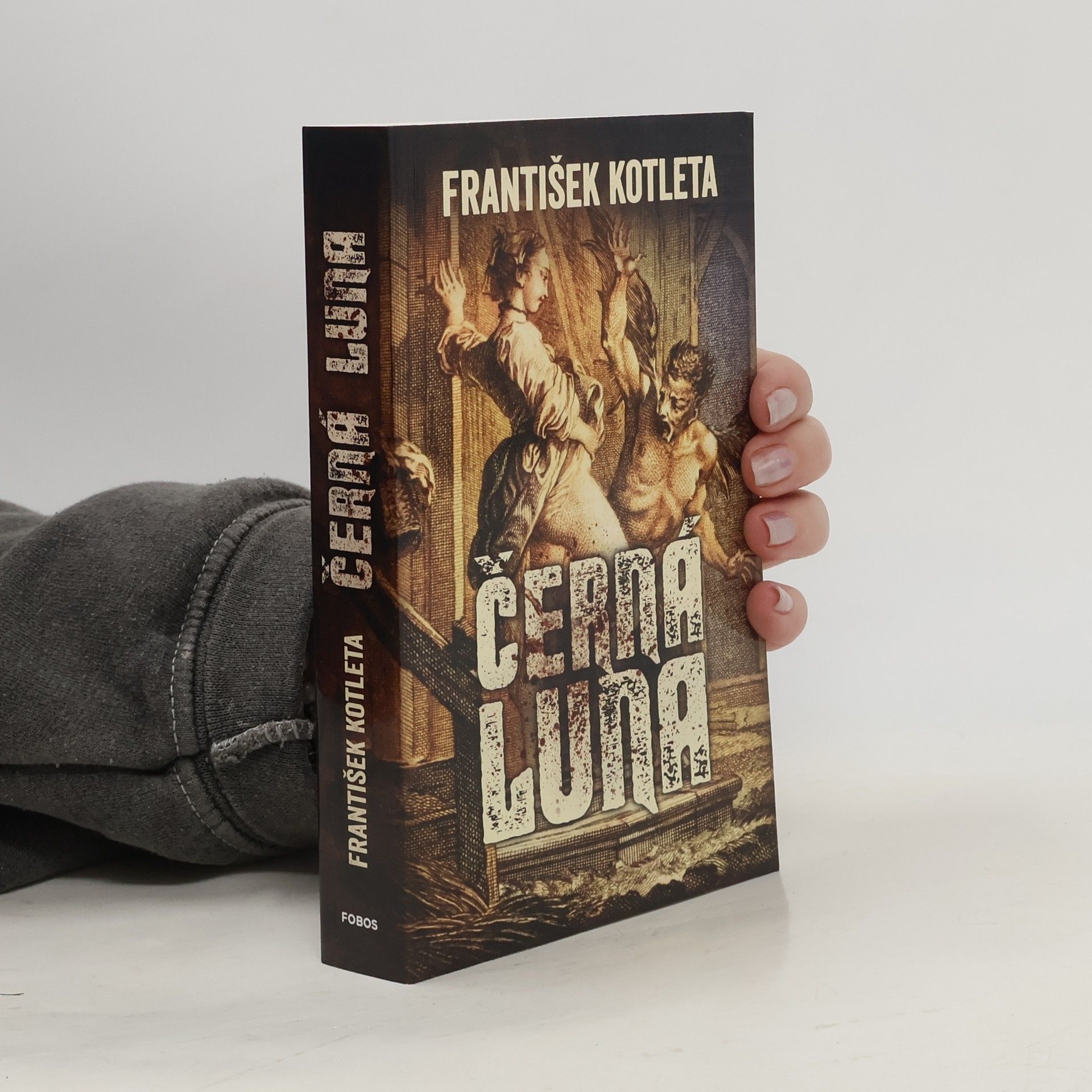 František Kotleta Černá luna