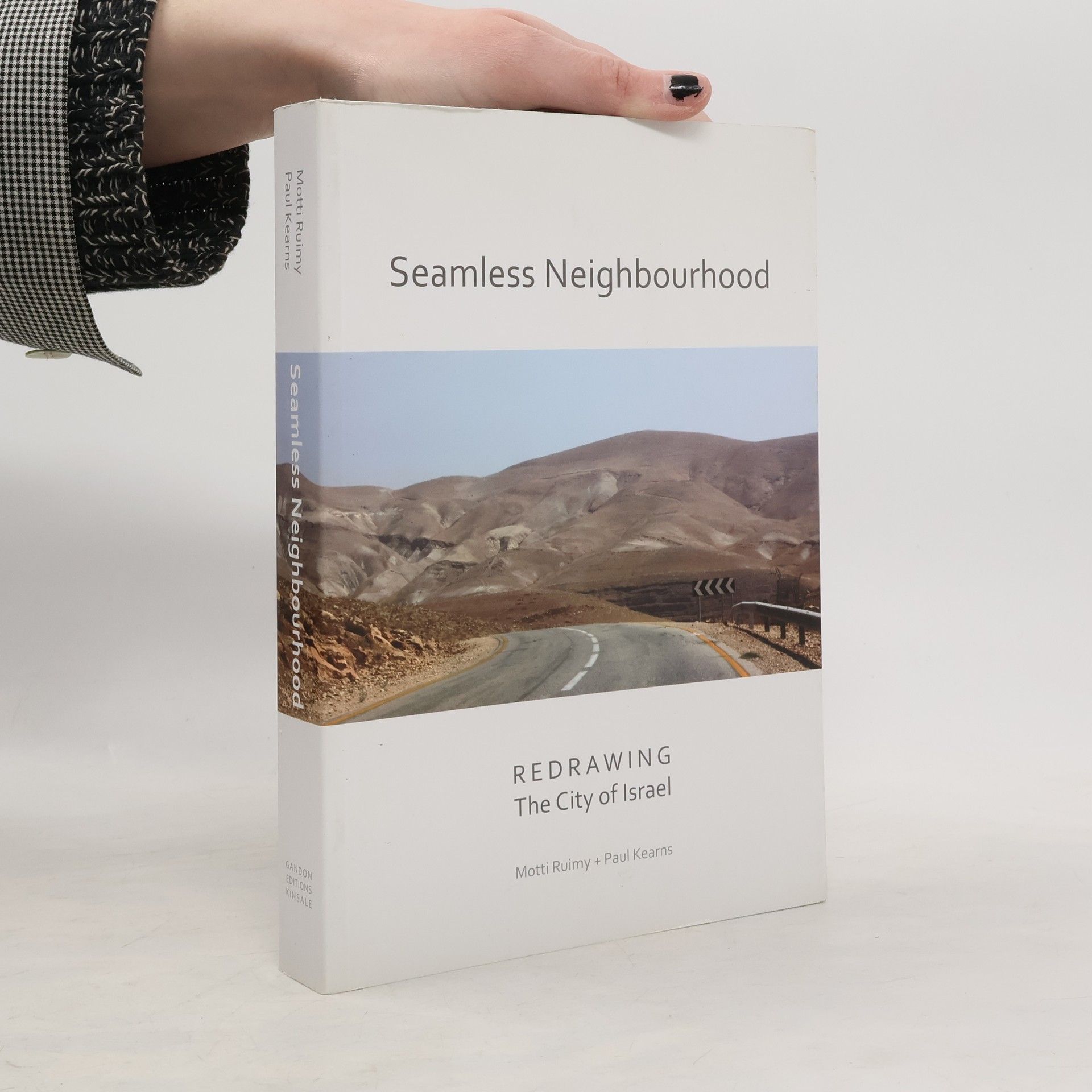 Paul Kearns Seamless Neighbourhood