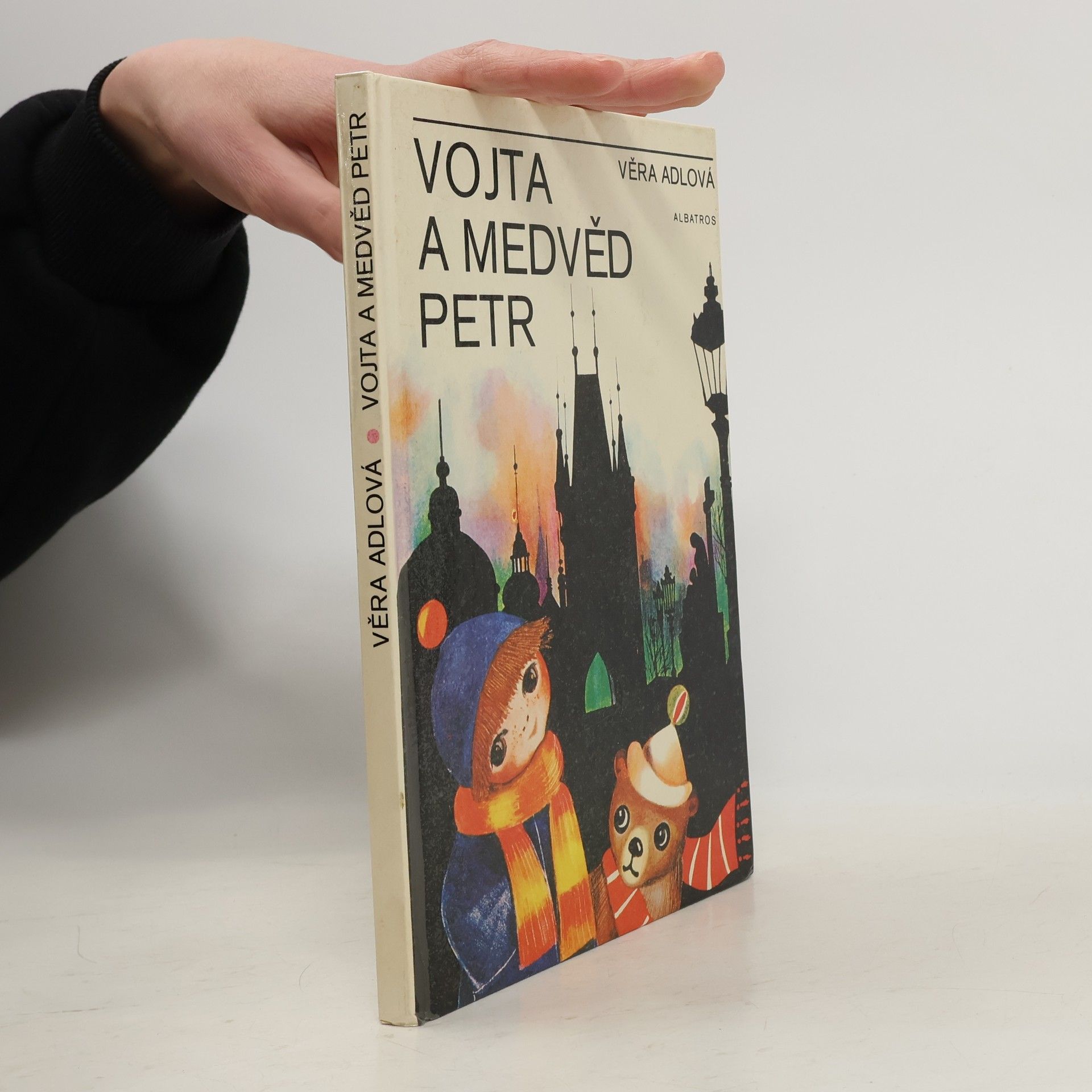 Adlová Věra Vojta a medvěd Petr