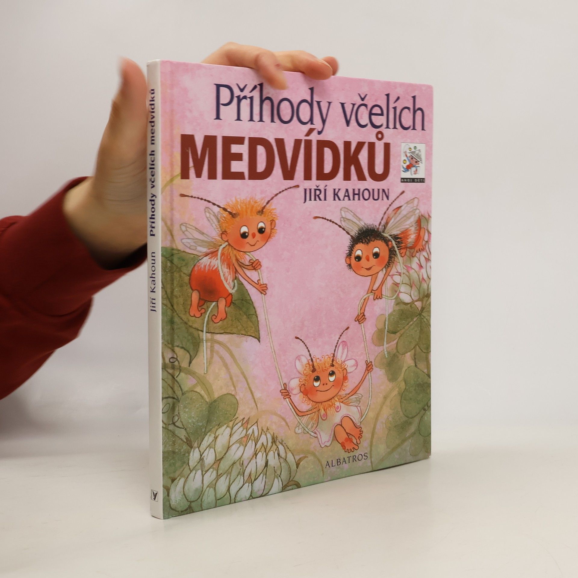 Jiří Kahoun Příhody včelích medvídků