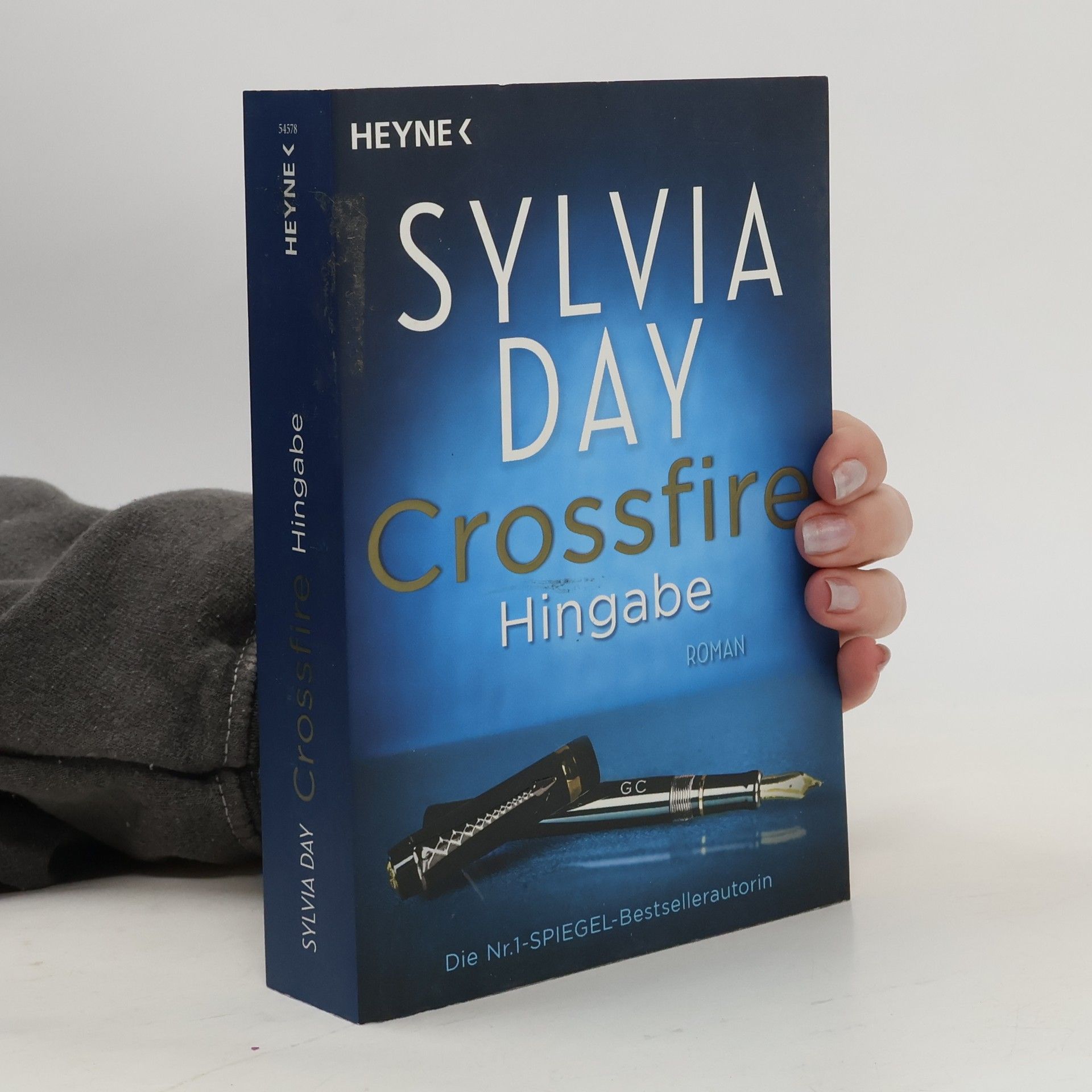 Sylvia Day Crossfire: Hingabe