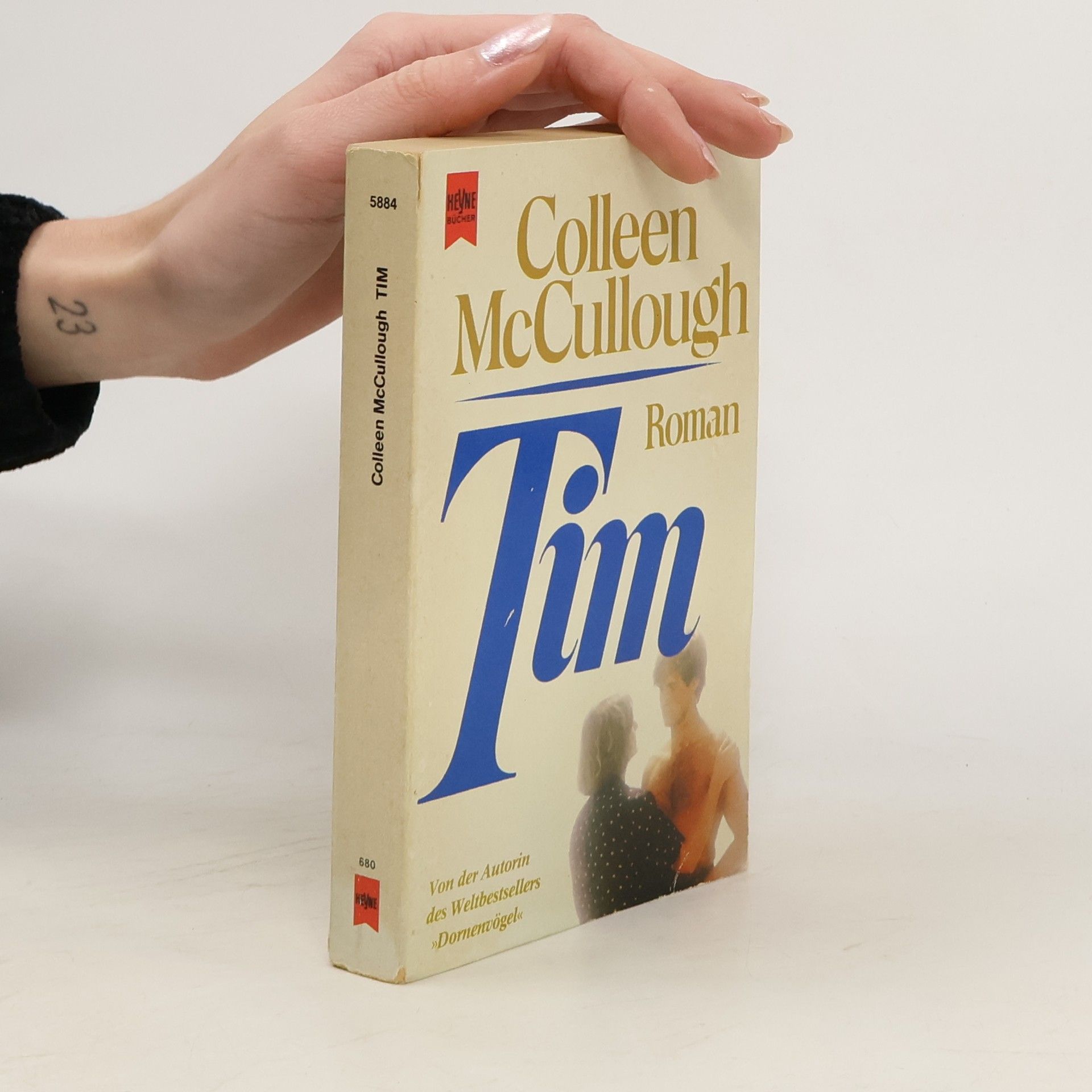Colleen McCullough Tim