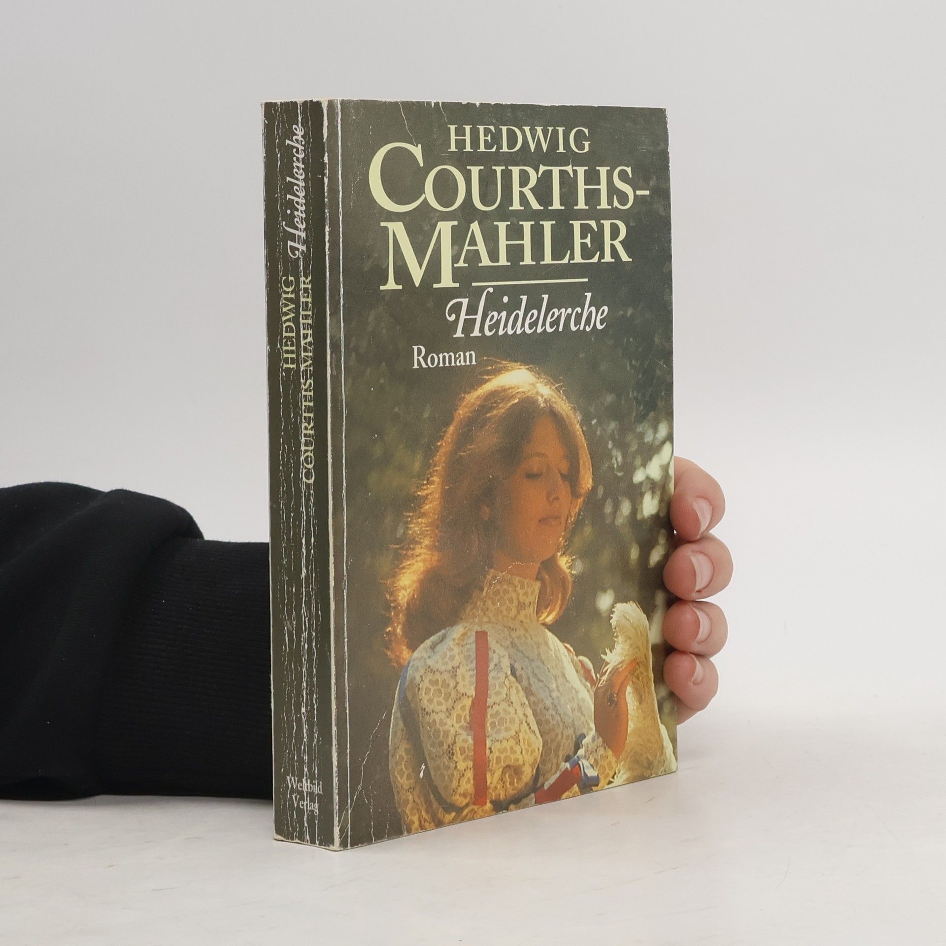 Hedwig Courths-Mahler Weit ist der Weg zum Glück