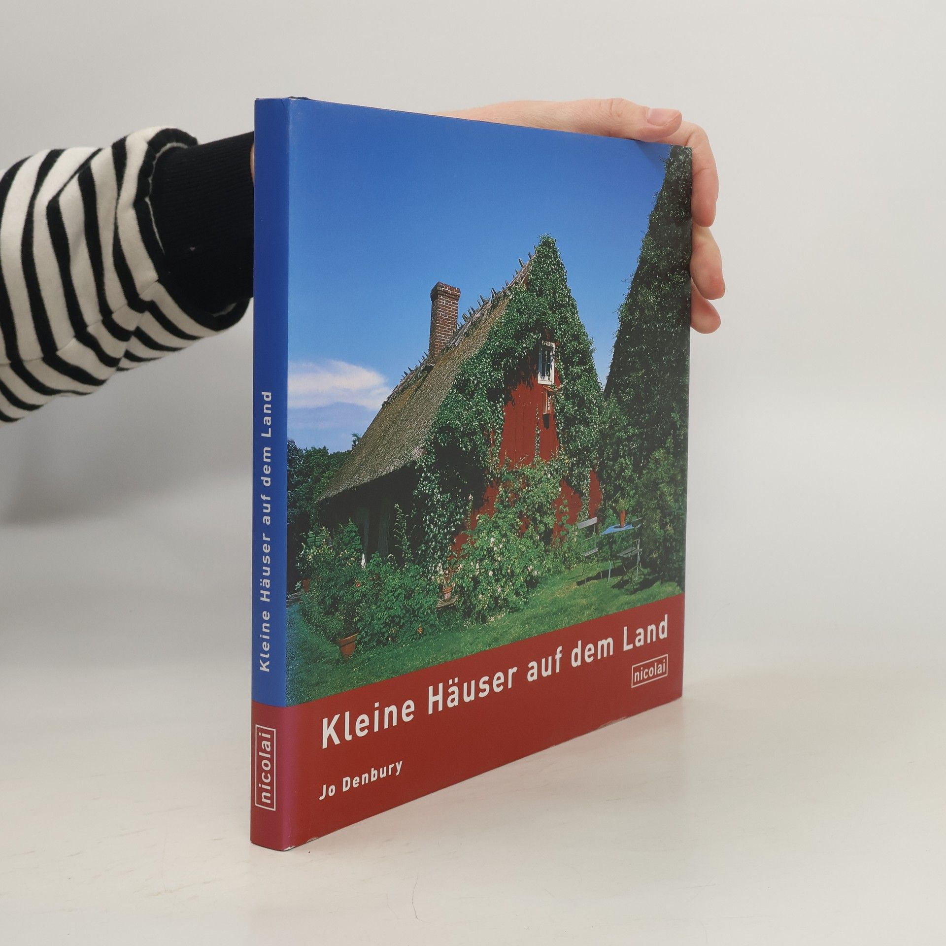 Kleine Häuser auf dem Land