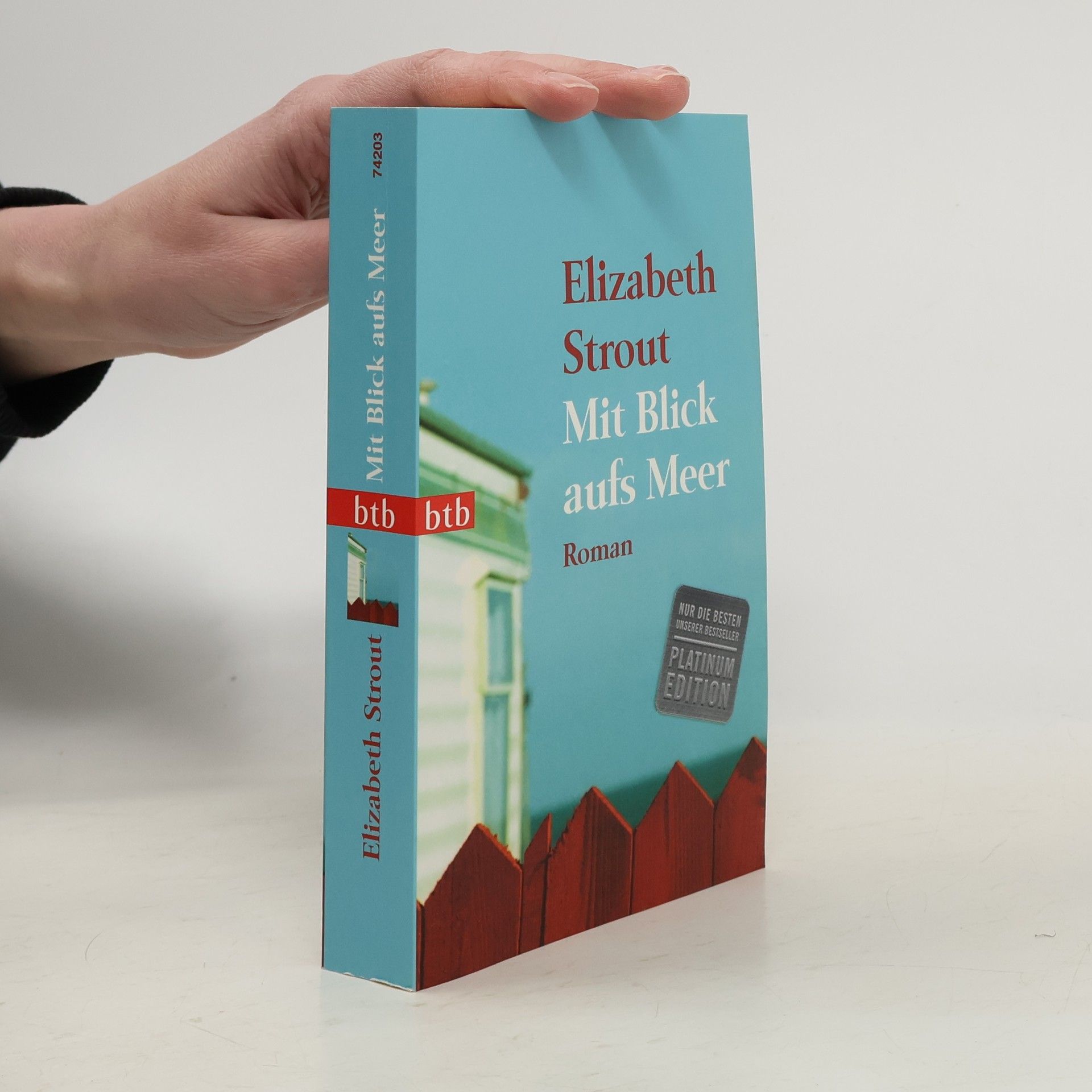 Elizabeth Strout Mit Blick aufs Meer