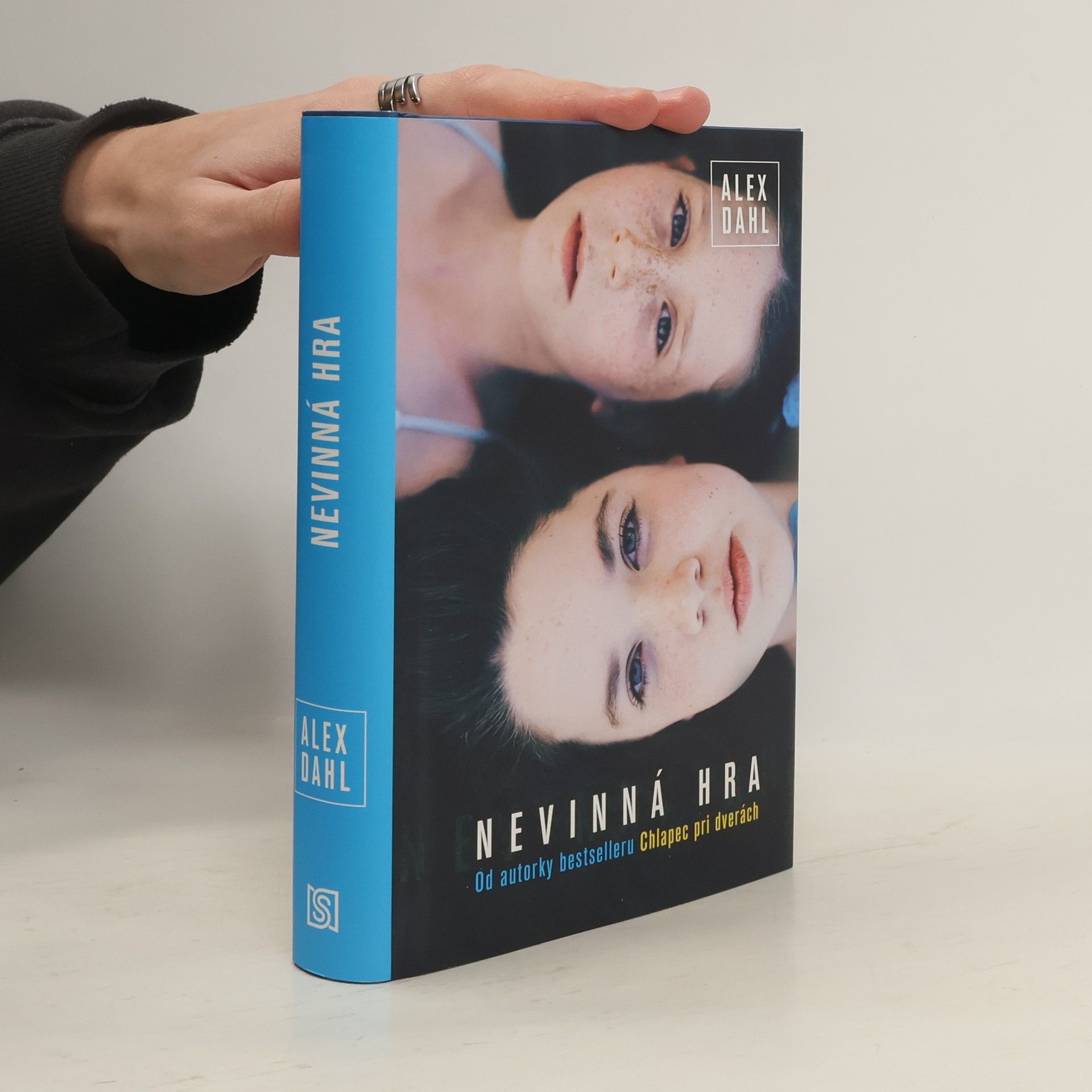 Alex Dahl Nevinná hra