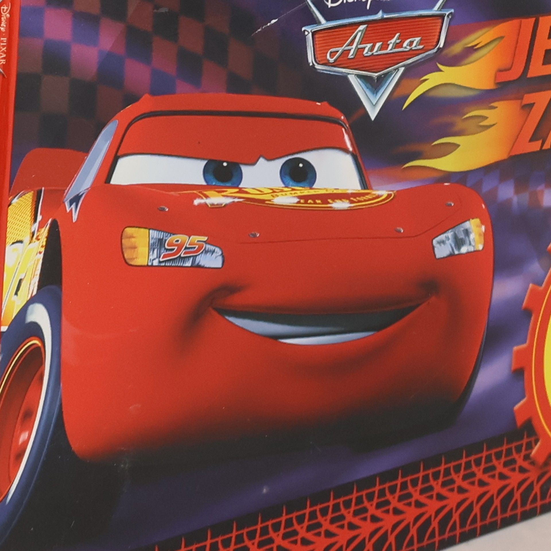 Walt Disney Auta - Jedeme závodit!