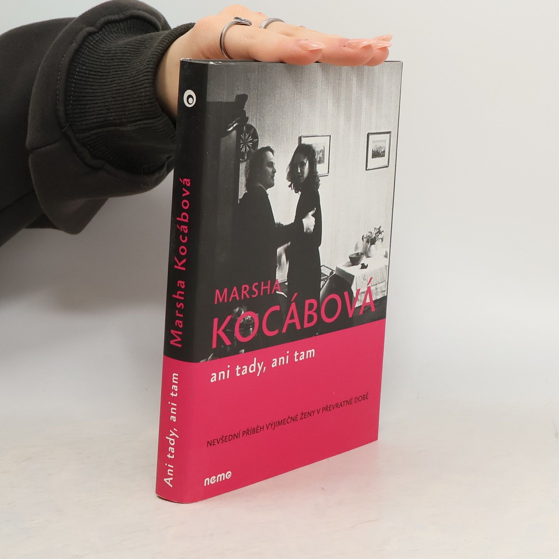 Marsha Kocábová Ani tady, ani tam